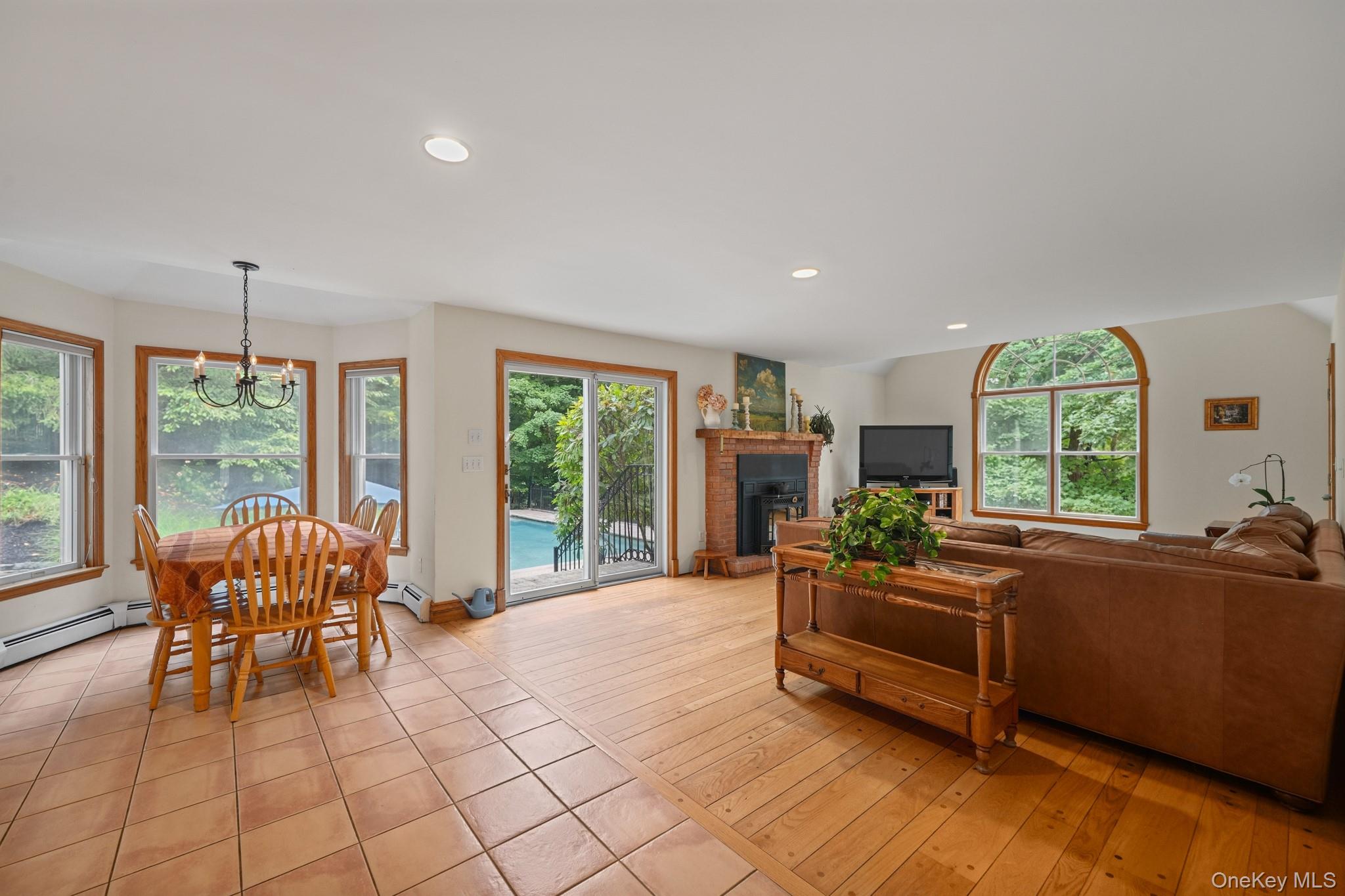 276 Daisy Lane – For Sale photo 13