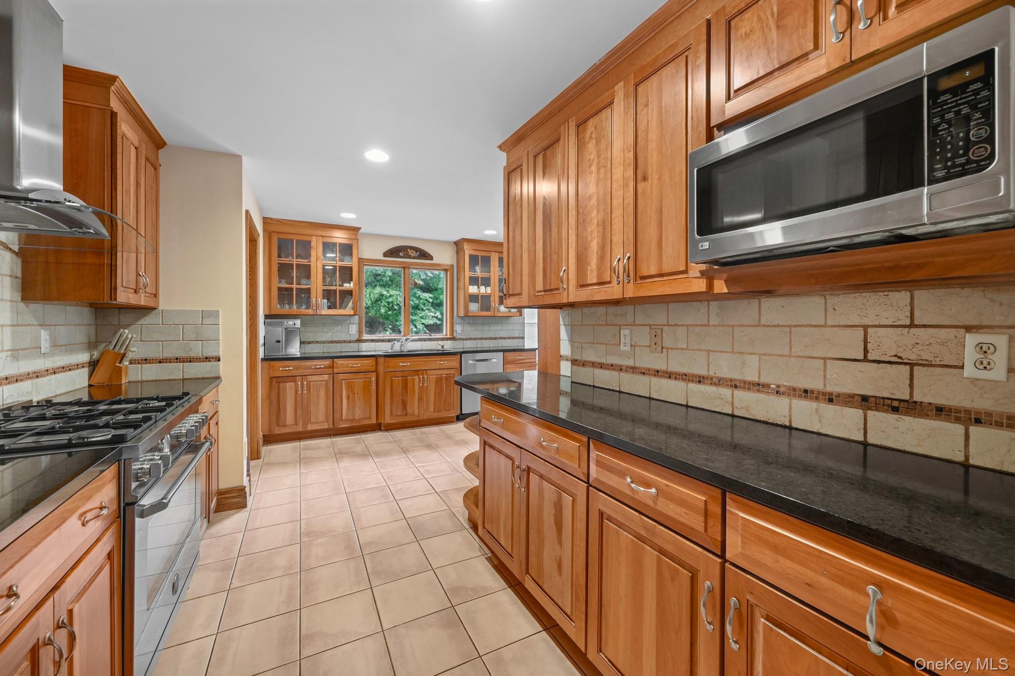 276 Daisy Lane – For Sale photo 10