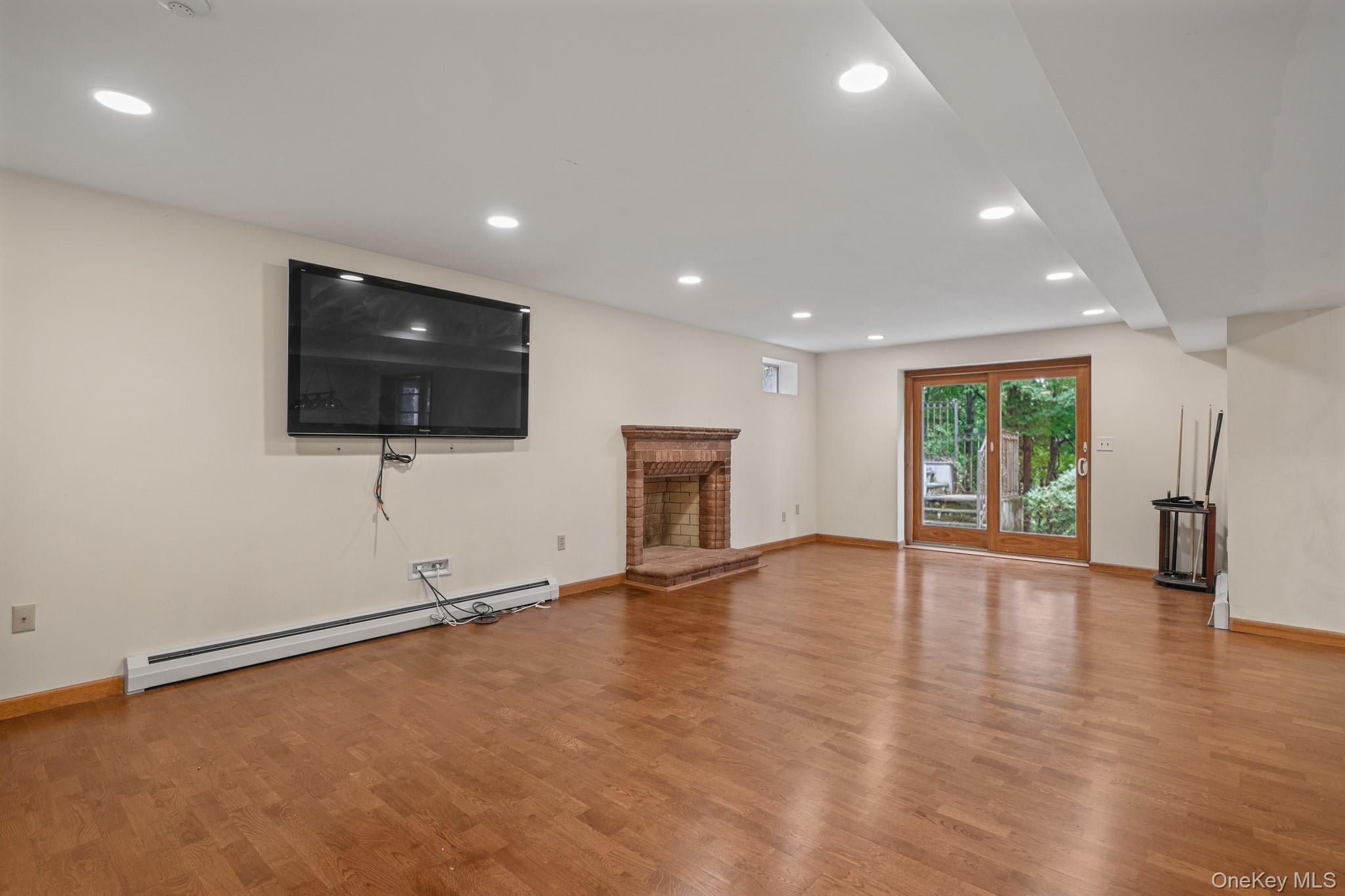 276 Daisy Lane – For Sale photo 28
