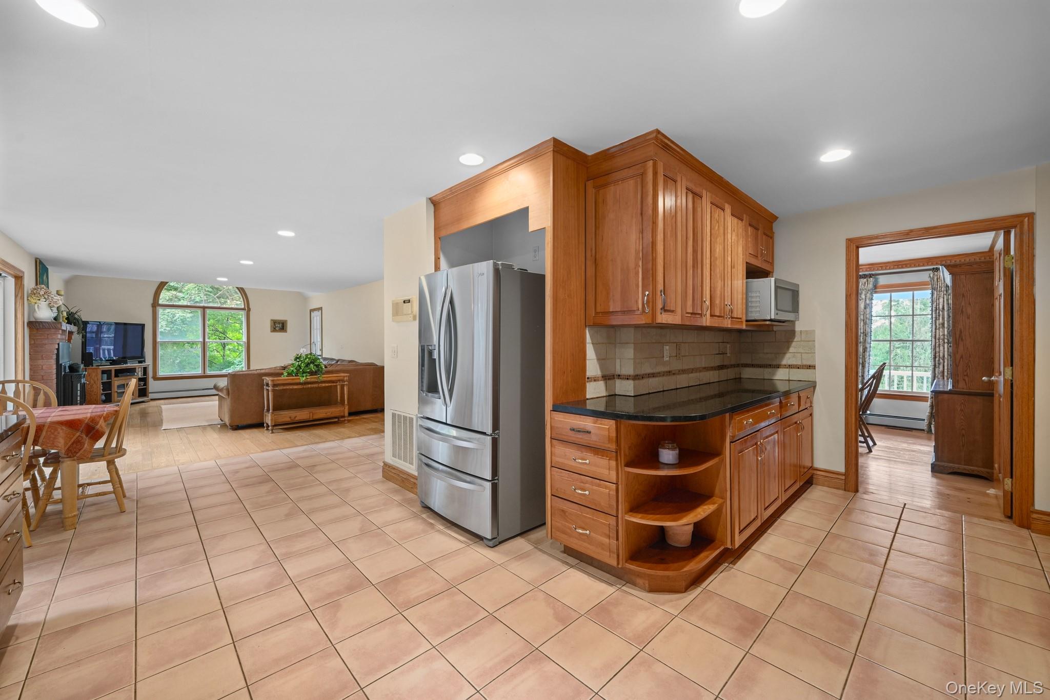 276 Daisy Lane – For Sale photo 12