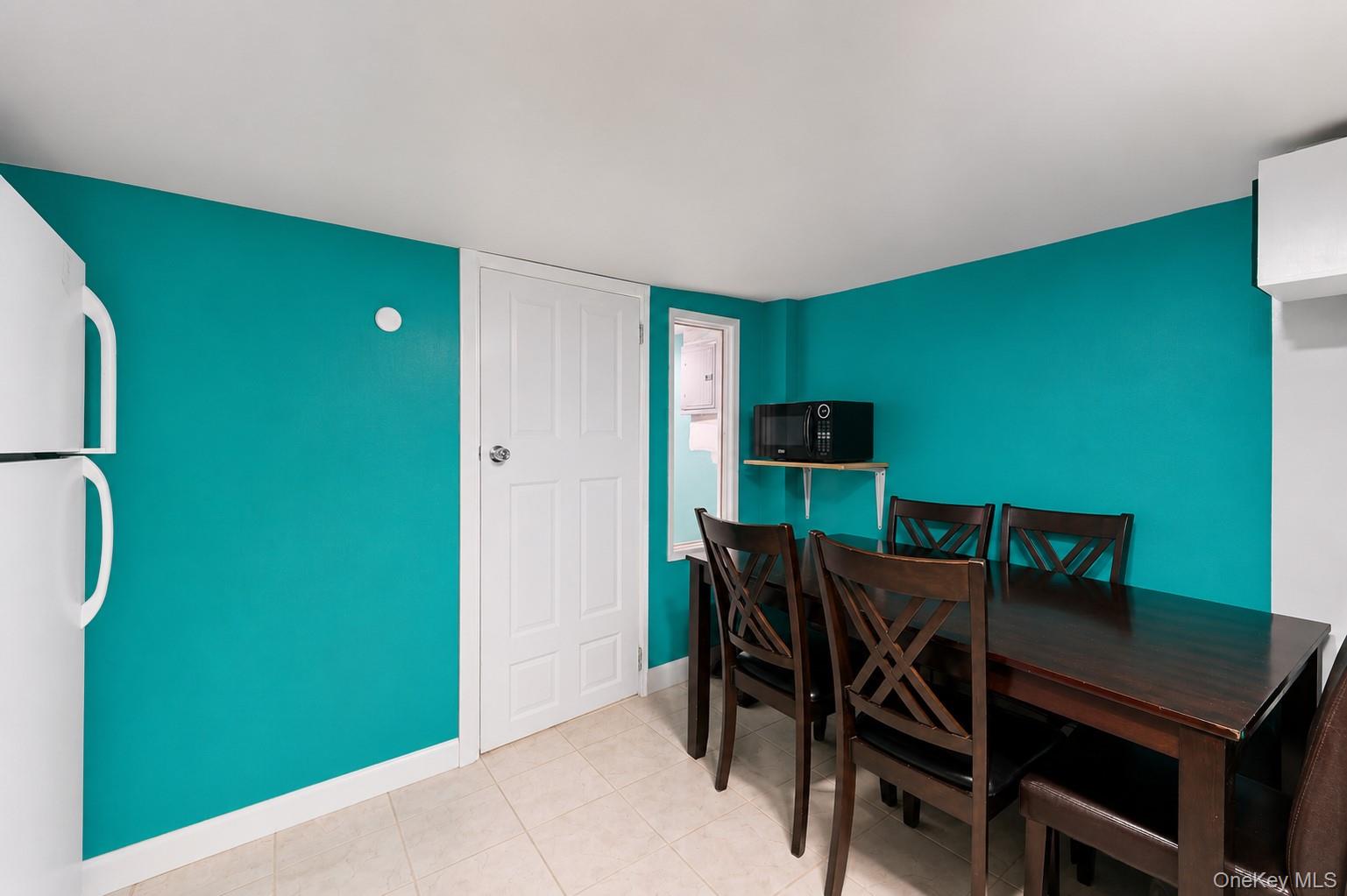 960 E 221st Street – For Sale photo 25