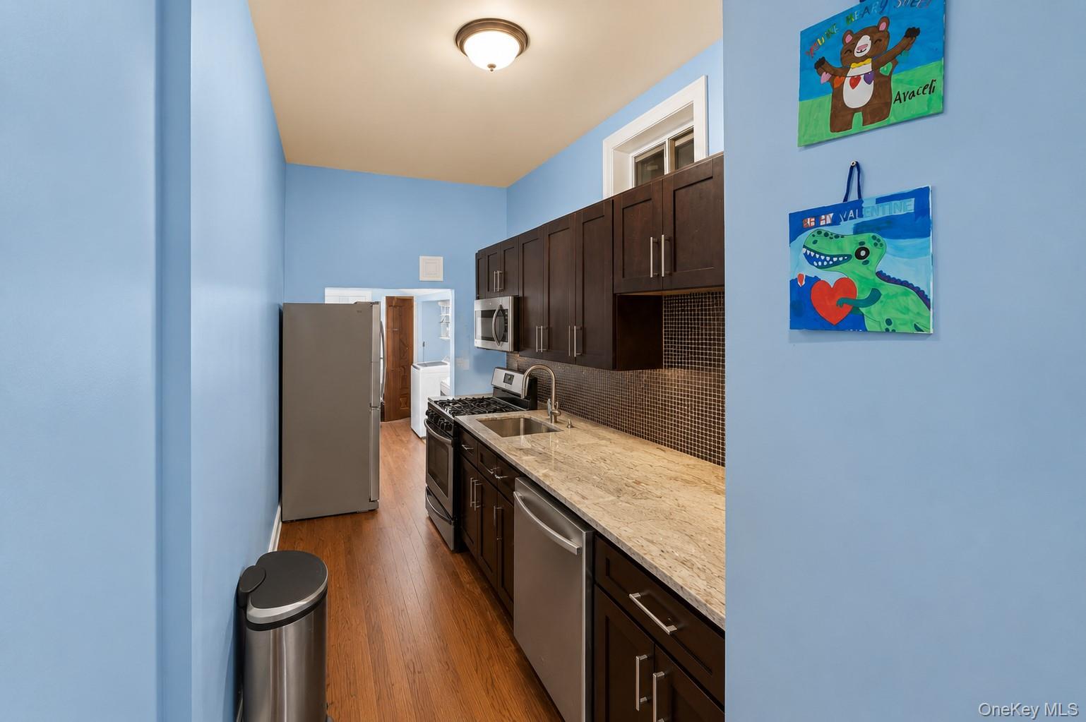 960 E 221st Street – For Sale photo 17