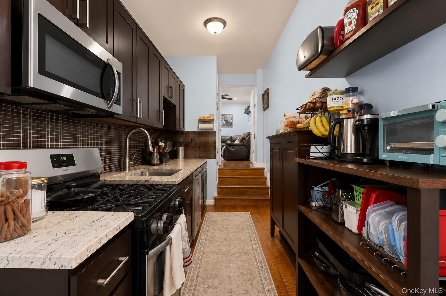 960 E 221st Street – For Sale photo 8
