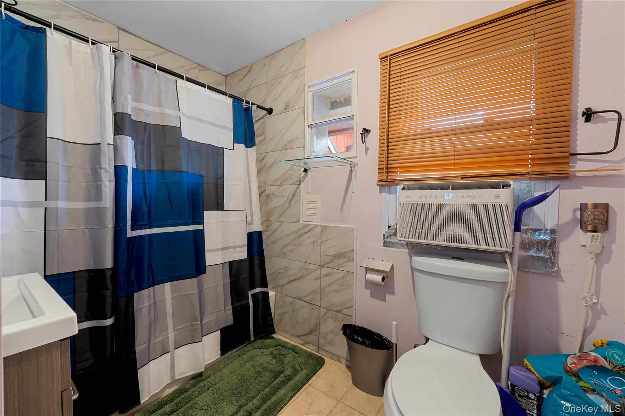 960 E 221st Street – For Sale photo 28