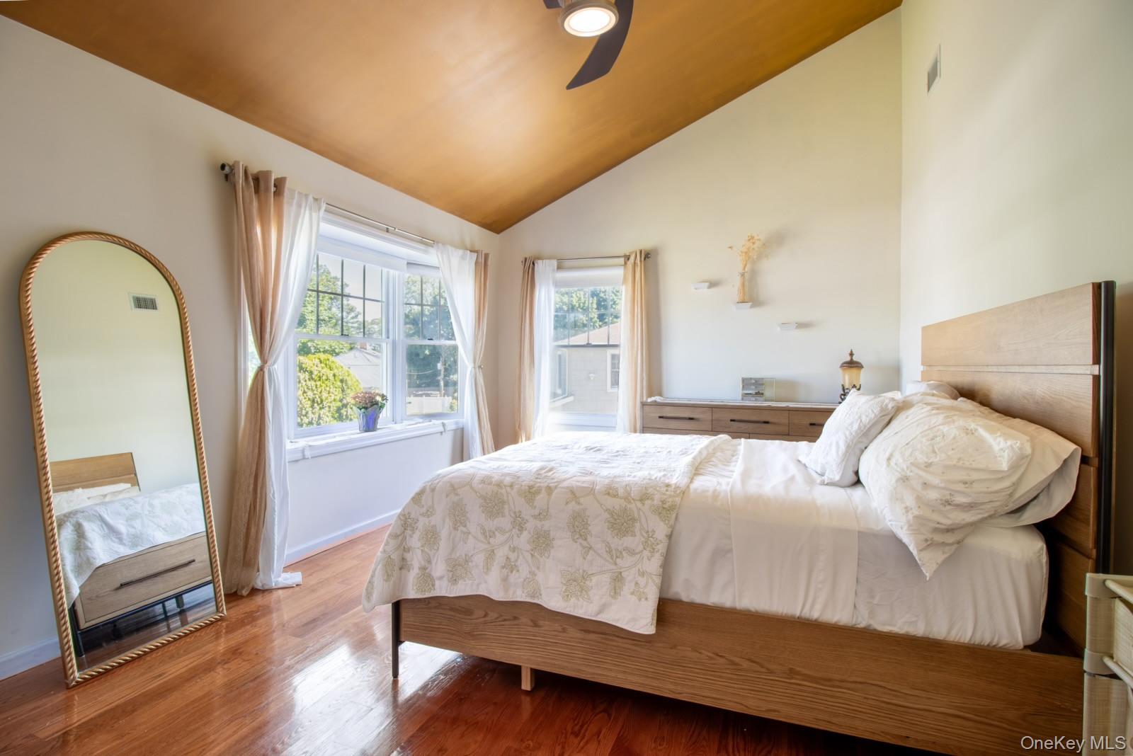 5 Hickory Lane – For Sale photo 21