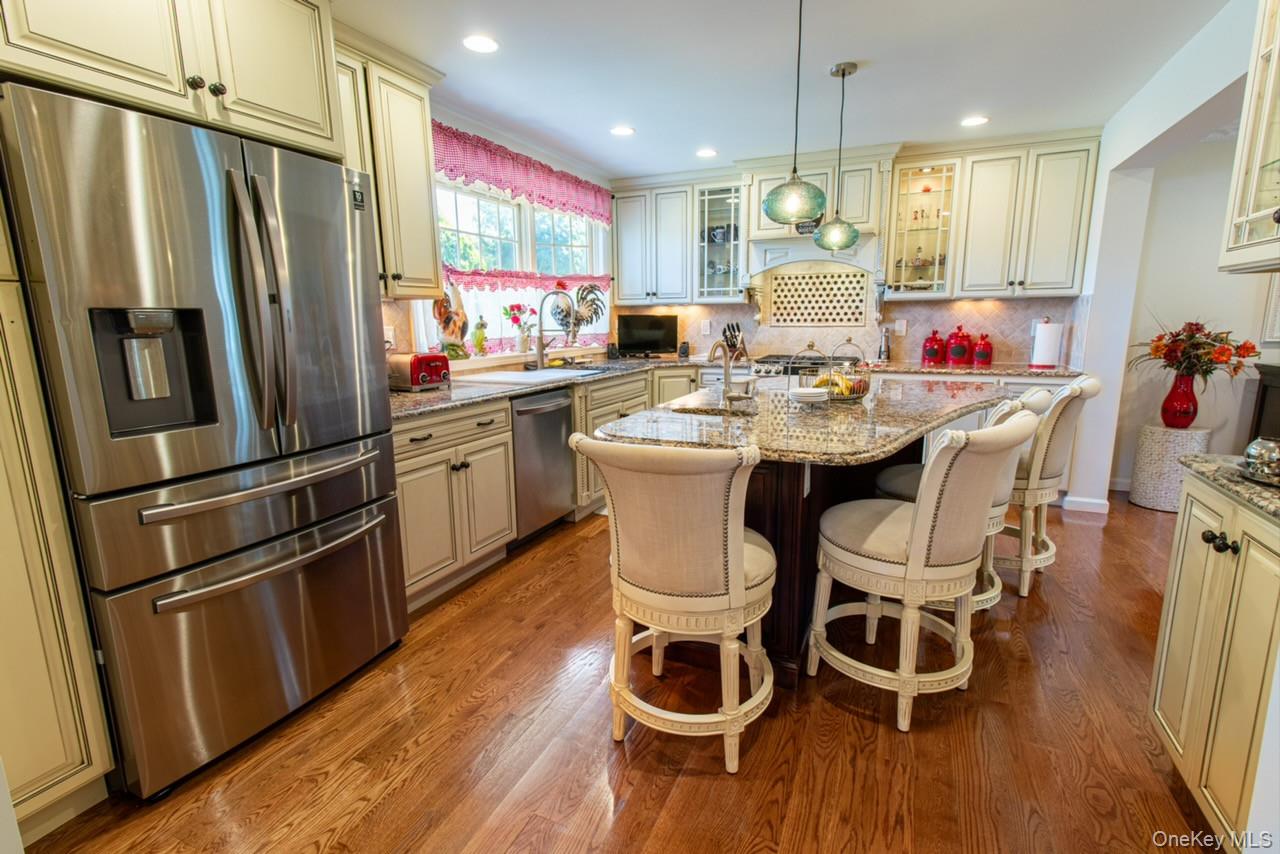 5 Hickory Lane – For Sale photo 9