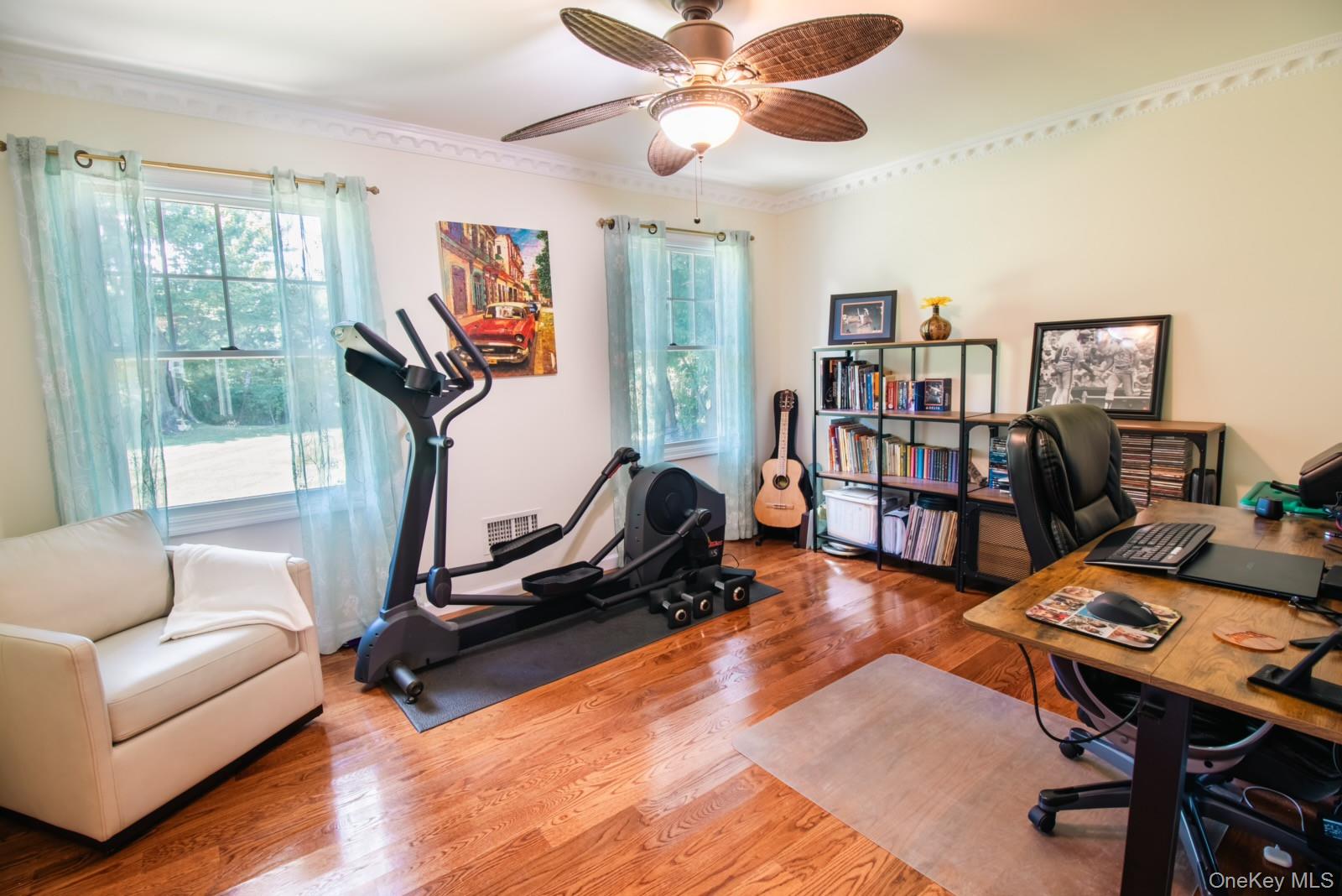 5 Hickory Lane – For Sale photo 12