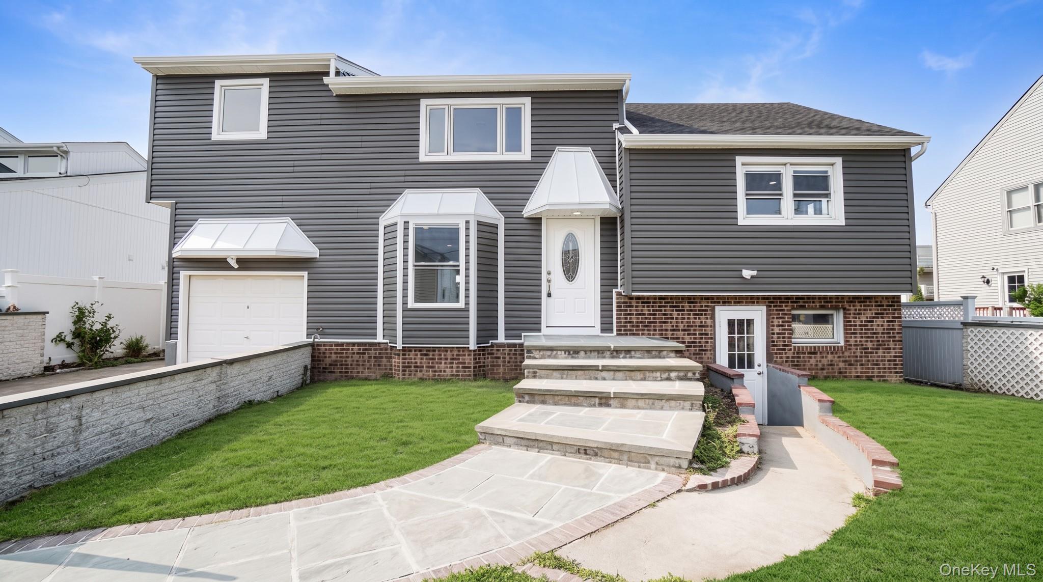 1115 Jackson Place – For Sale