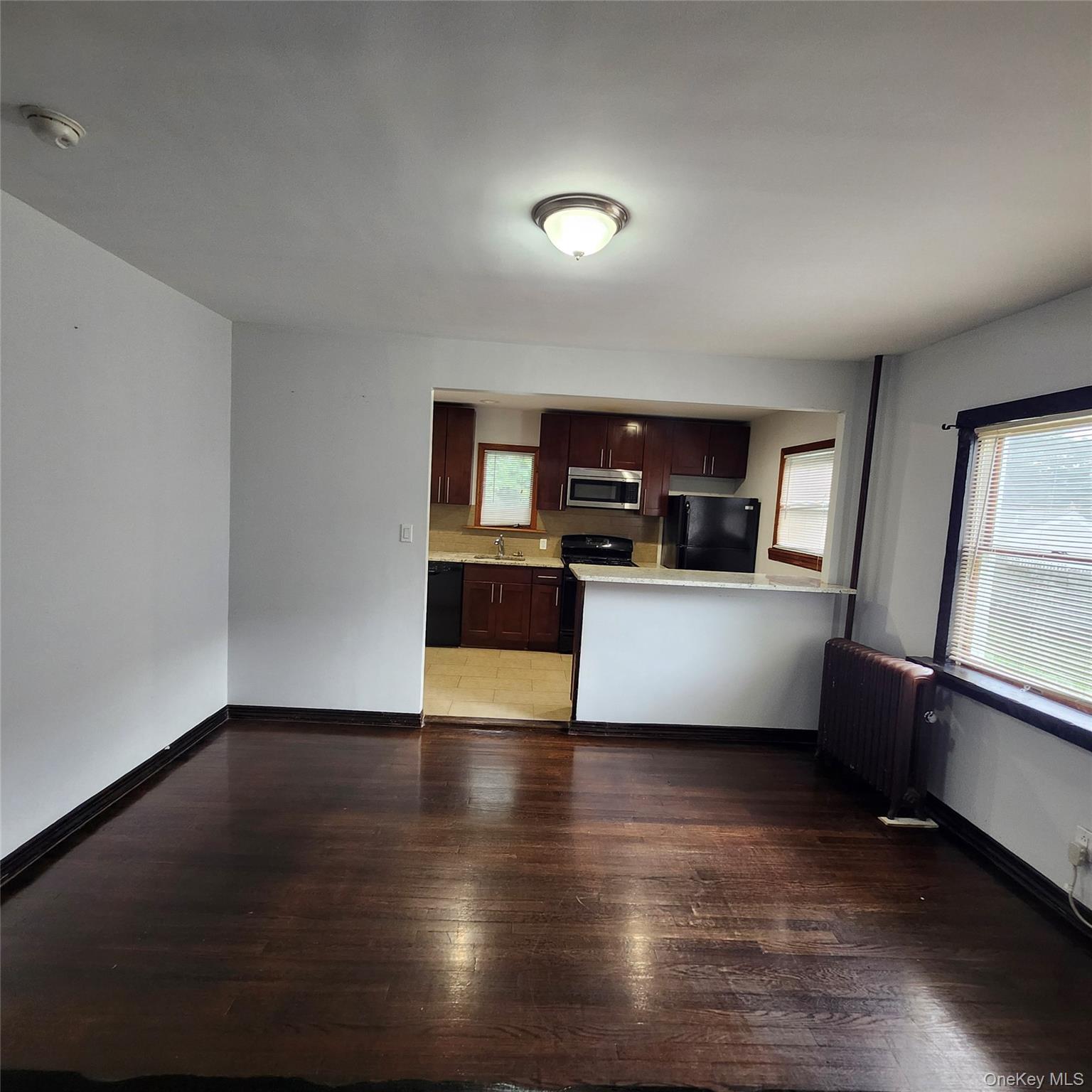 34 Parkside Drive – For Rent photo 4