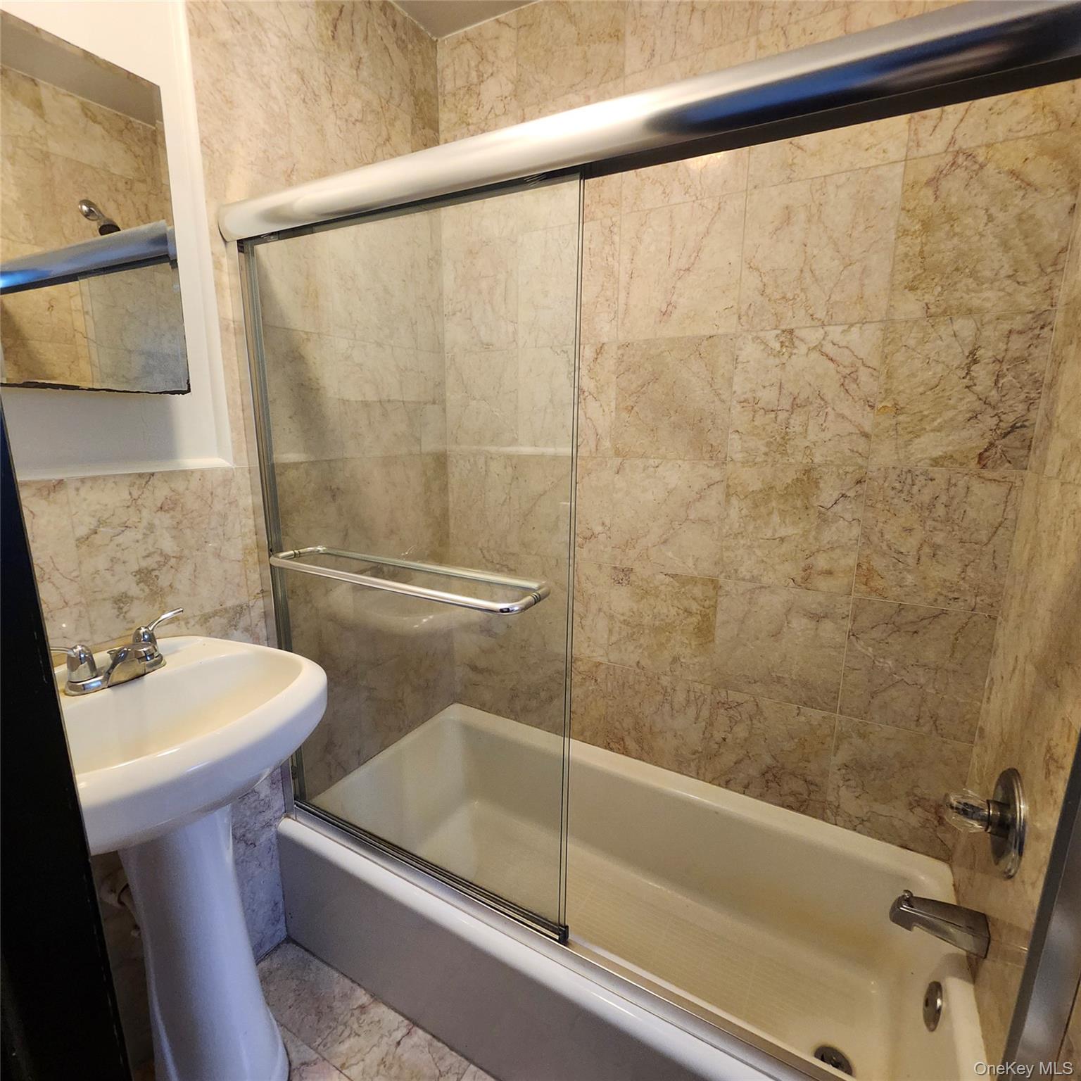 34 Parkside Drive – For Rent photo 12