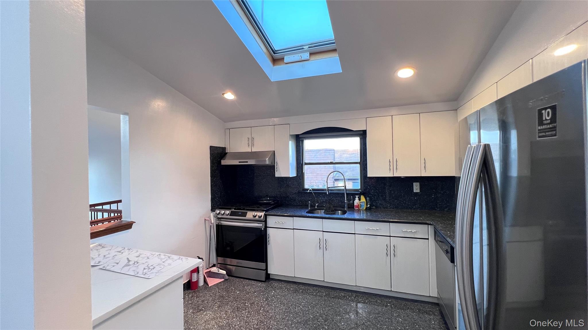 19-07 Clintonville Street, Unit 2Fl photo 6