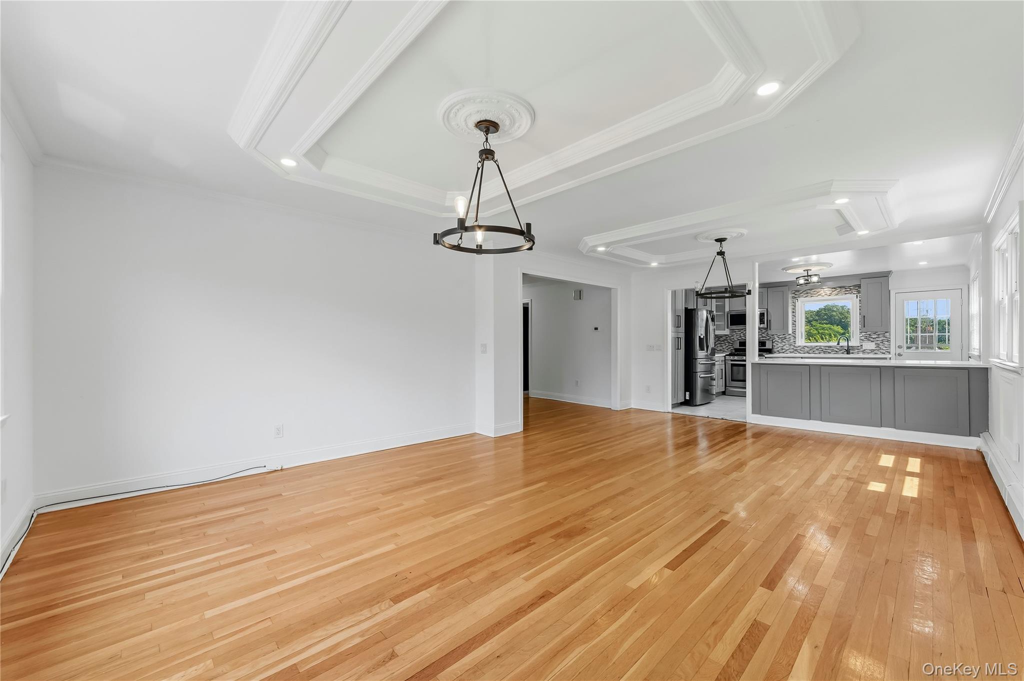 21 Bryn Mawr Place – For Sale photo 10