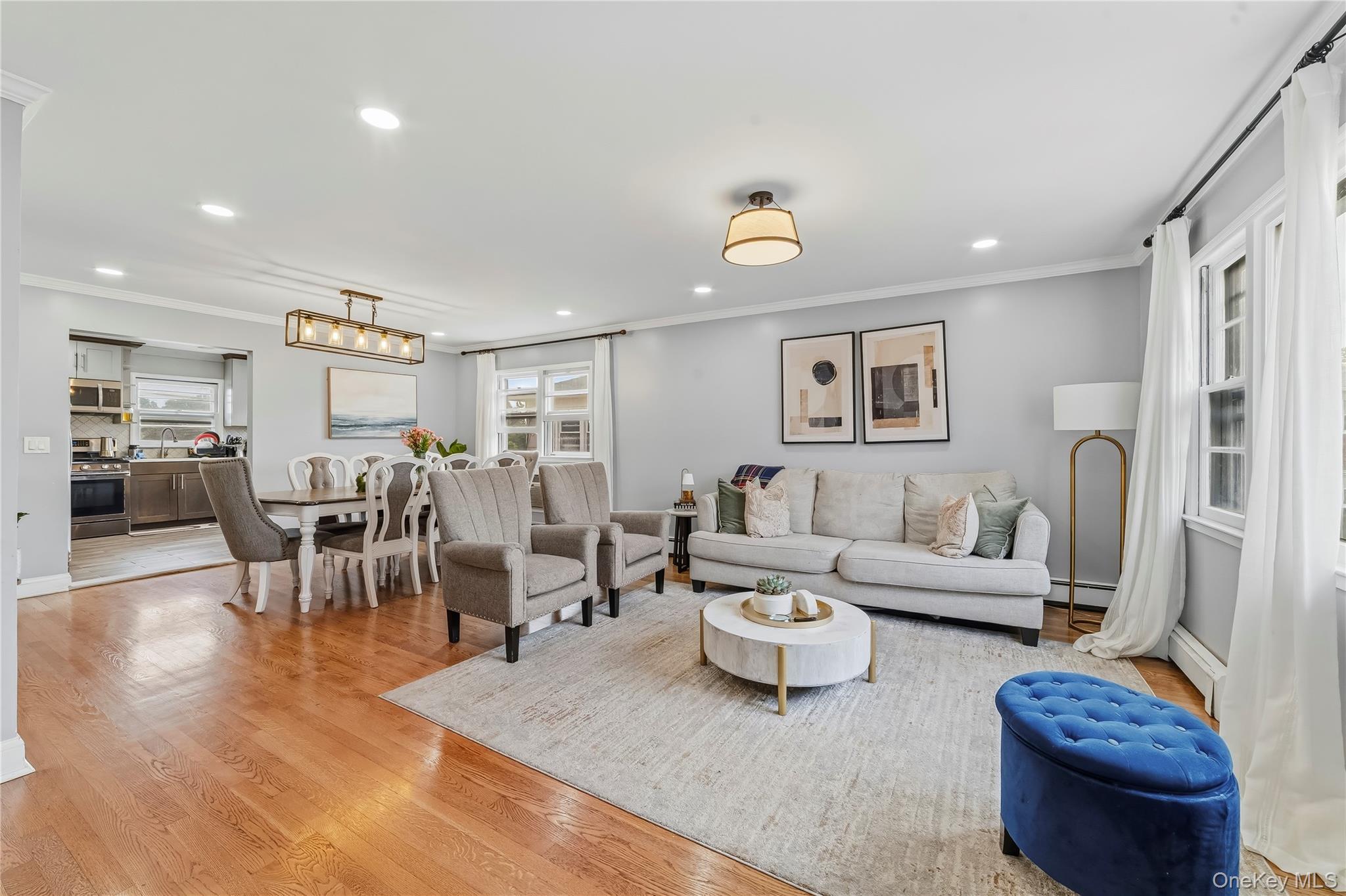 21 Bryn Mawr Place – For Sale photo 23