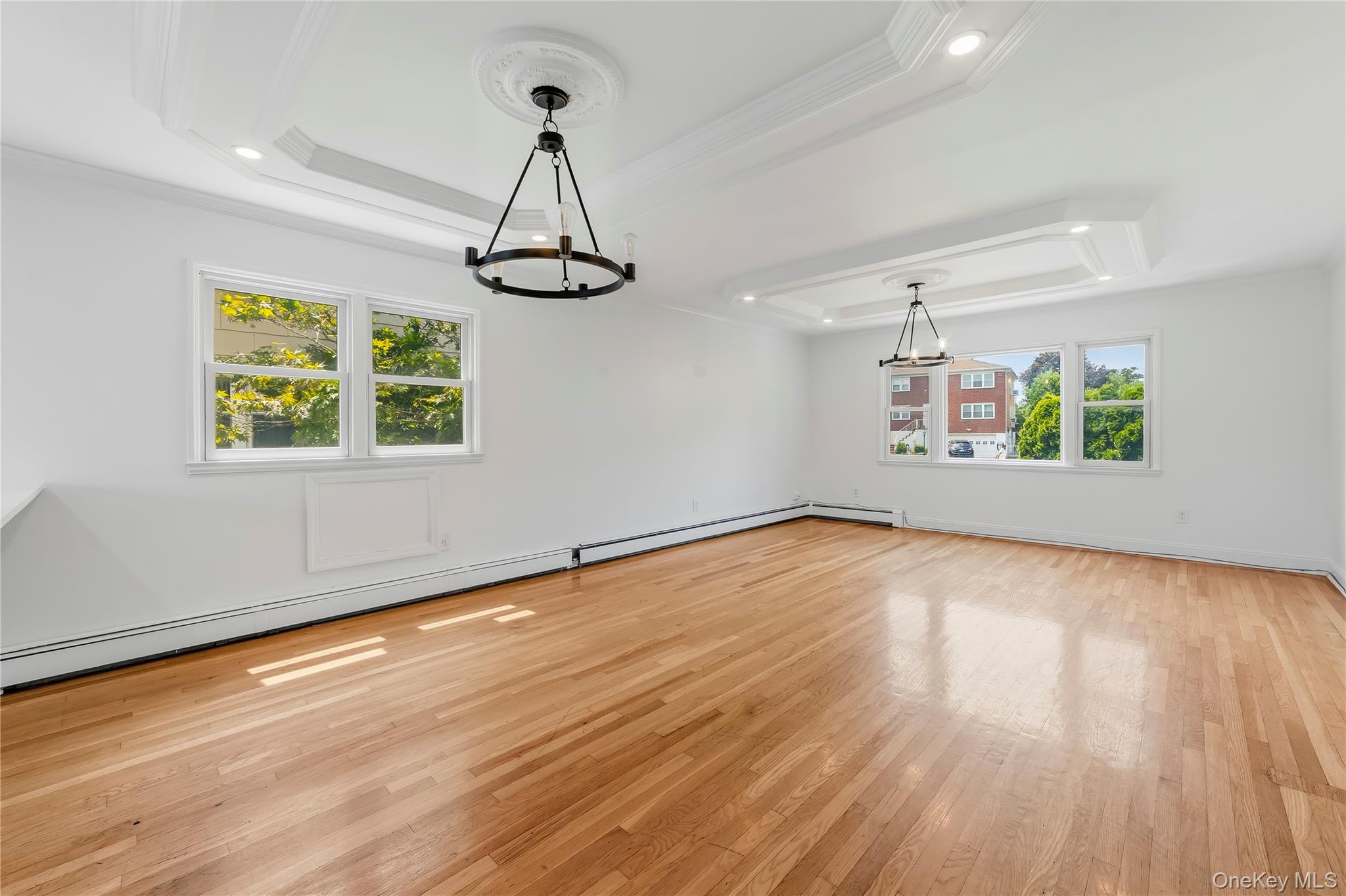 21 Bryn Mawr Place – For Sale photo 13