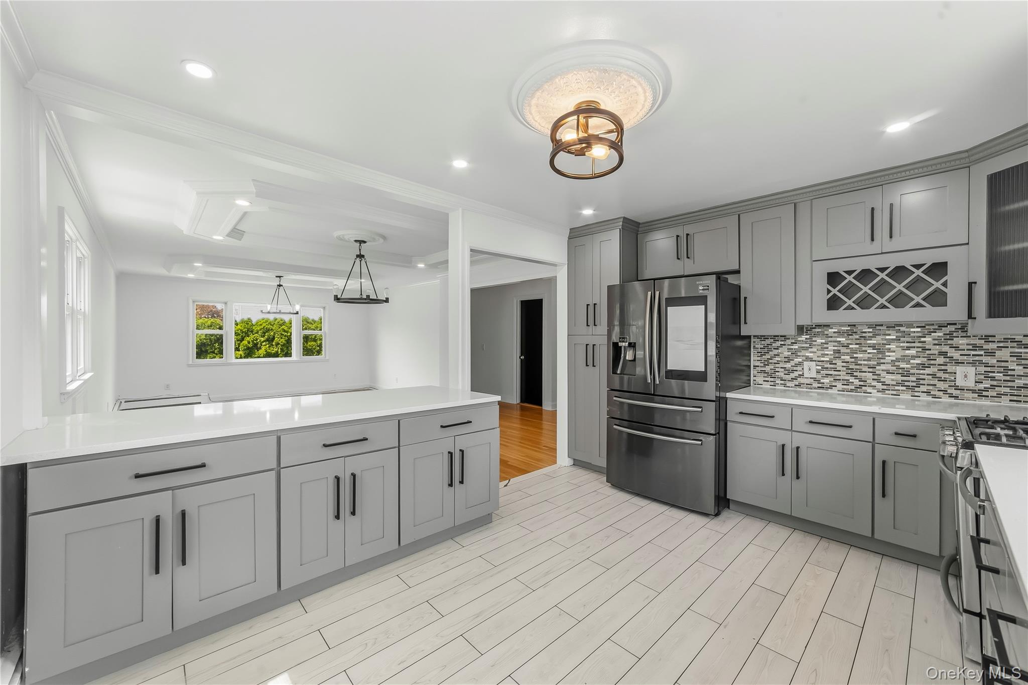 21 Bryn Mawr Place – For Sale photo 6