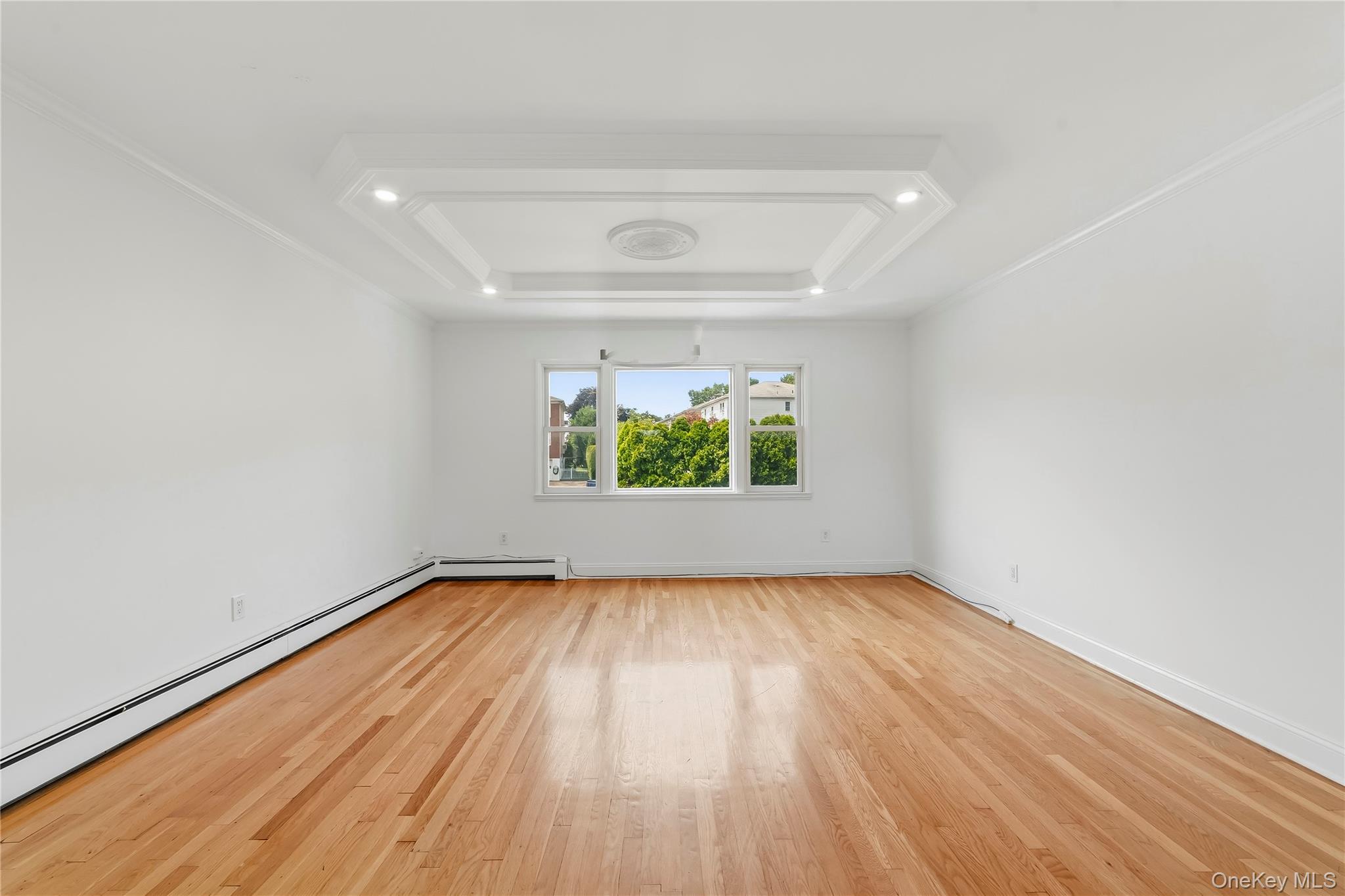 21 Bryn Mawr Place – For Sale photo 14