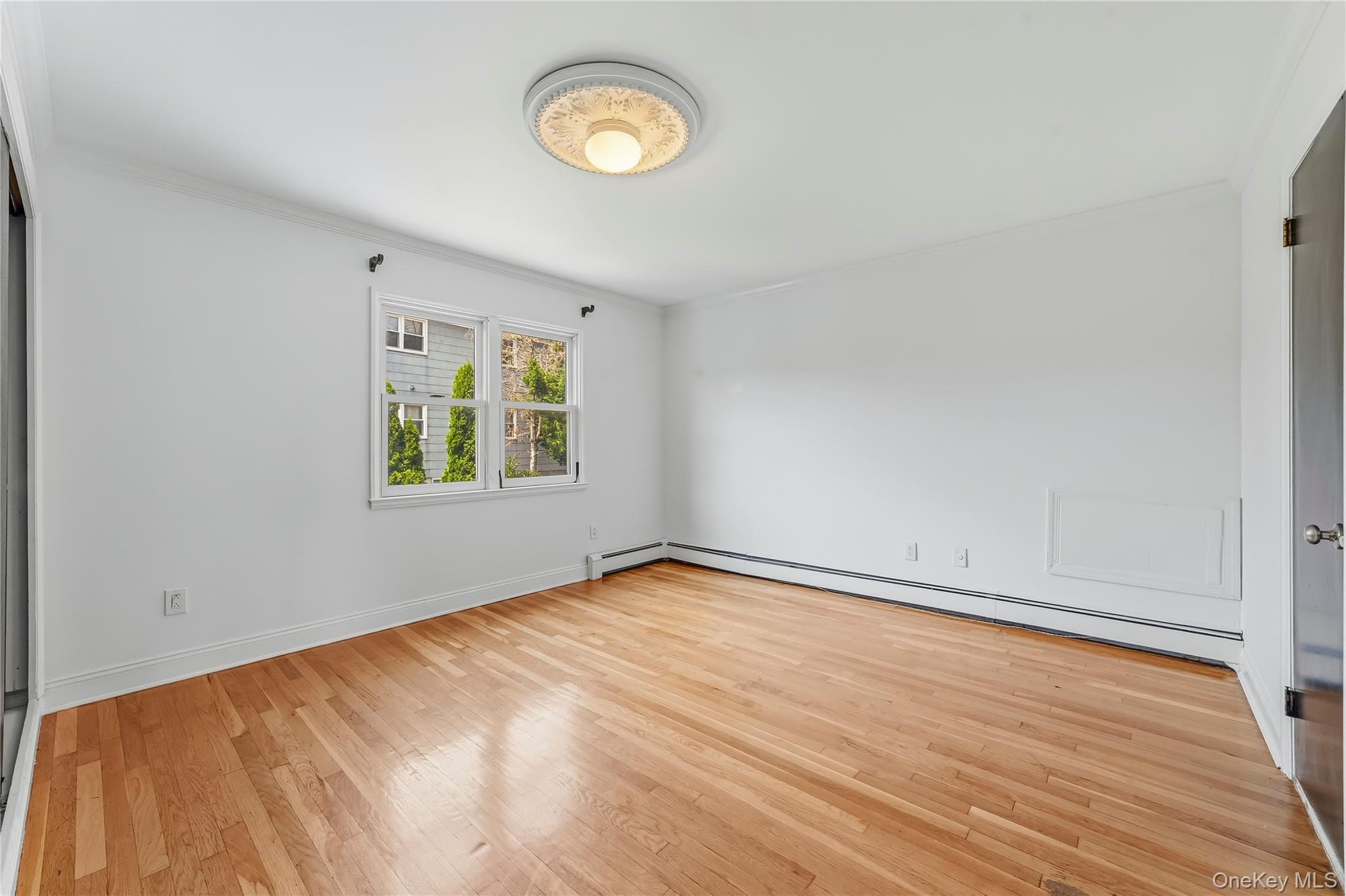 21 Bryn Mawr Place – For Sale photo 15