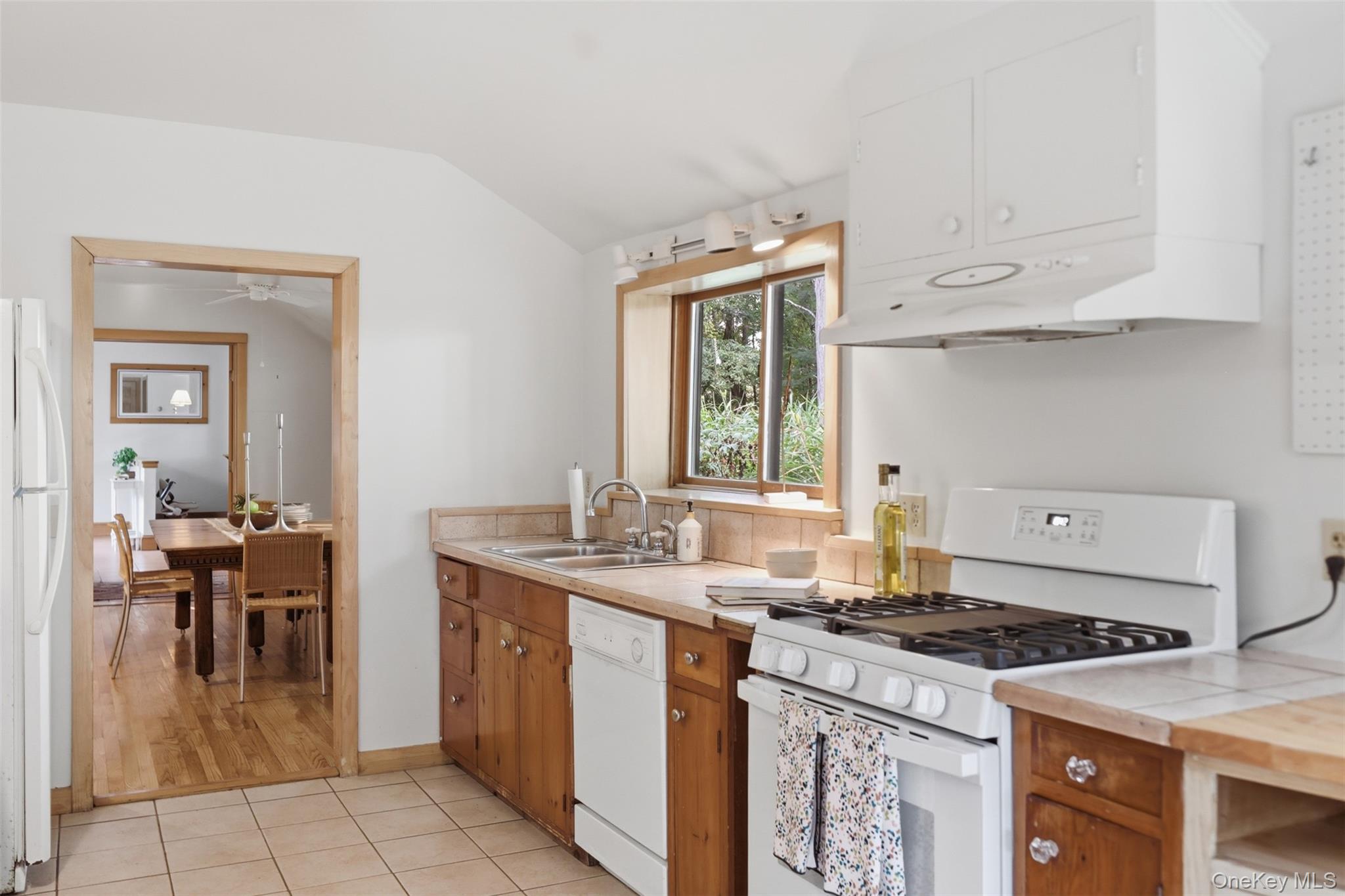 4230 Atwood Road – For Sale photo 12