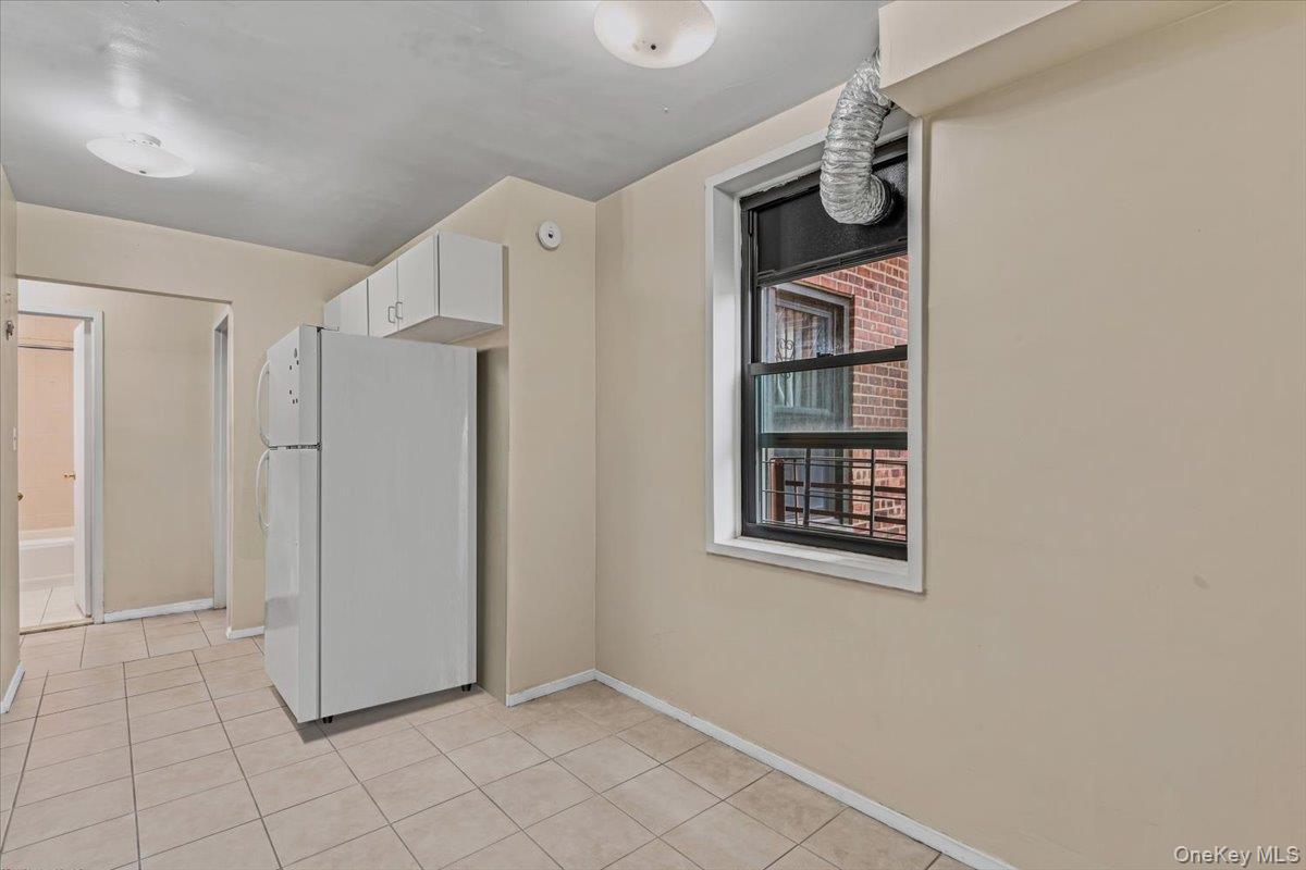 143-30 Roosevelt Avenue, Unit 3L photo 11