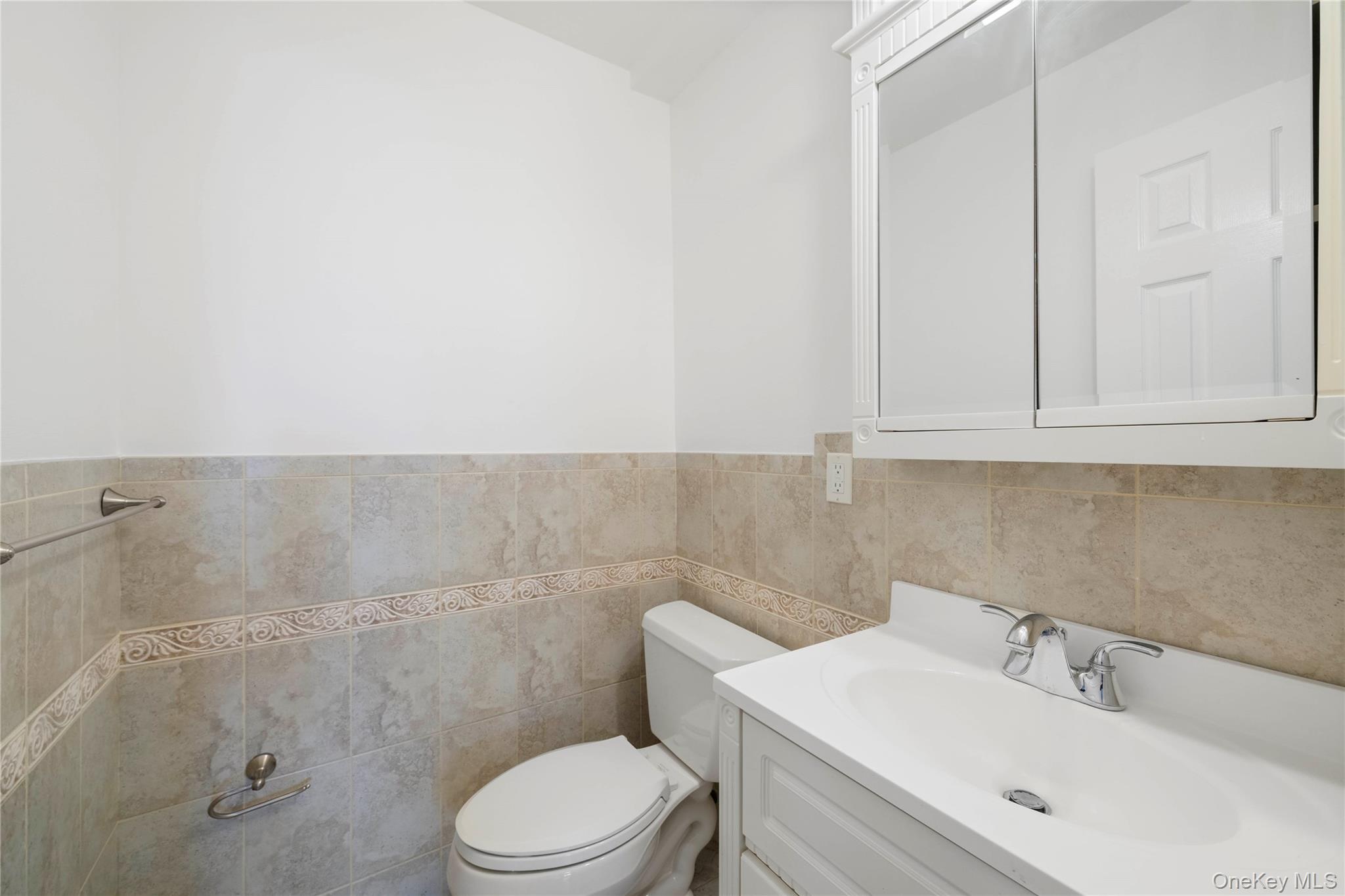 101 Gedney Street, Unit EE photo 8