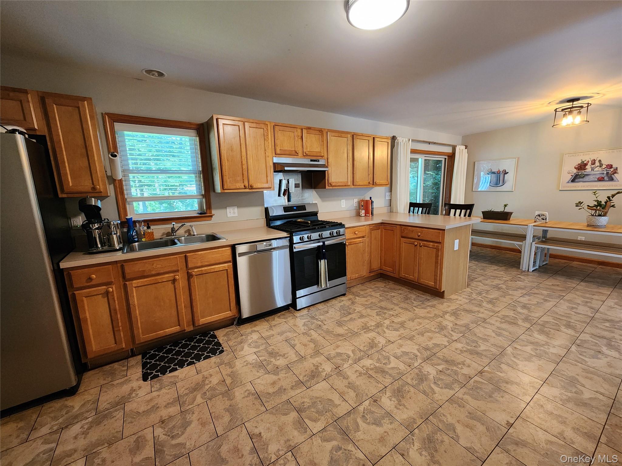 5 John Street – For Sale photo 2