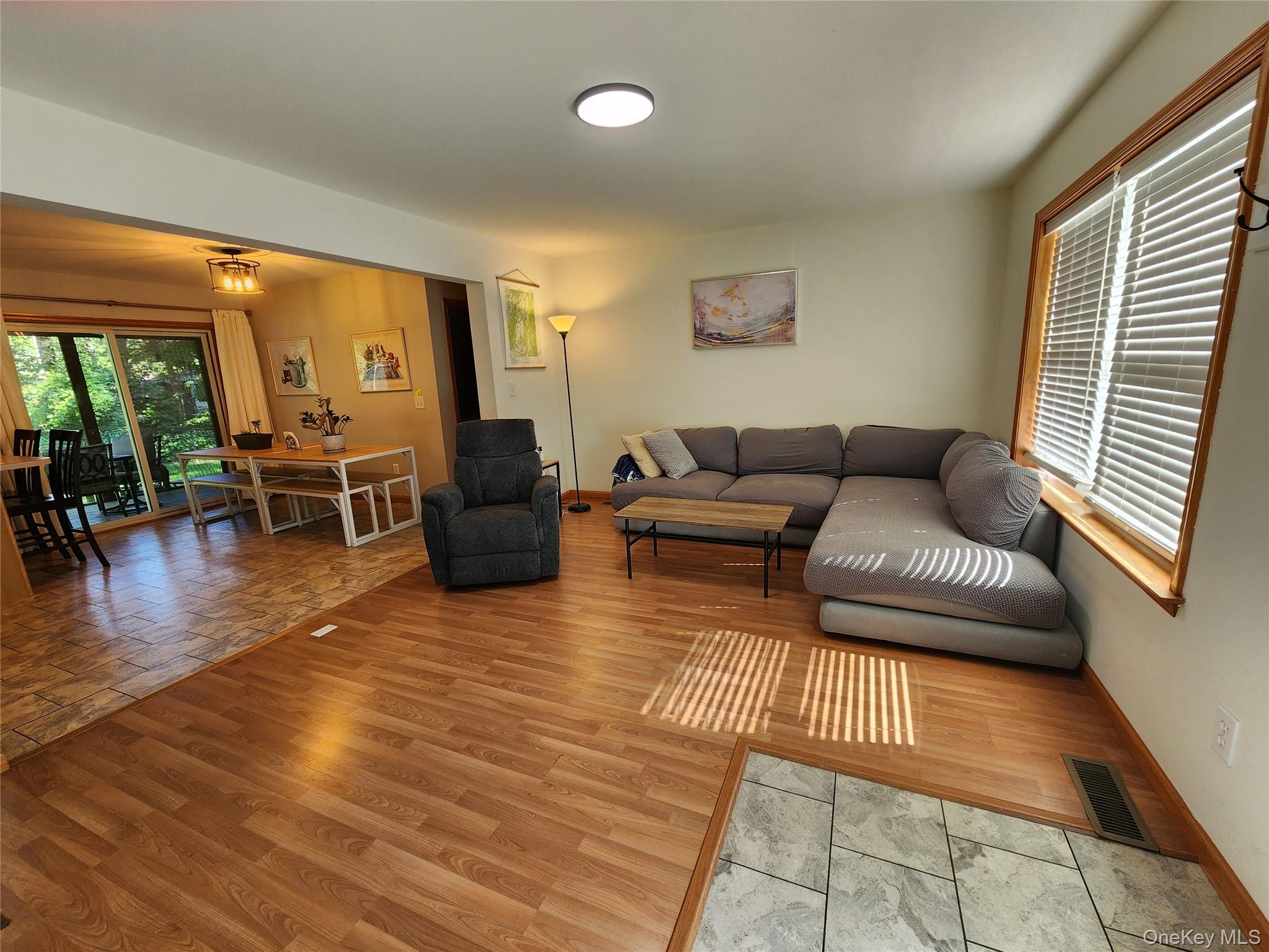 5 John Street – For Sale photo 9
