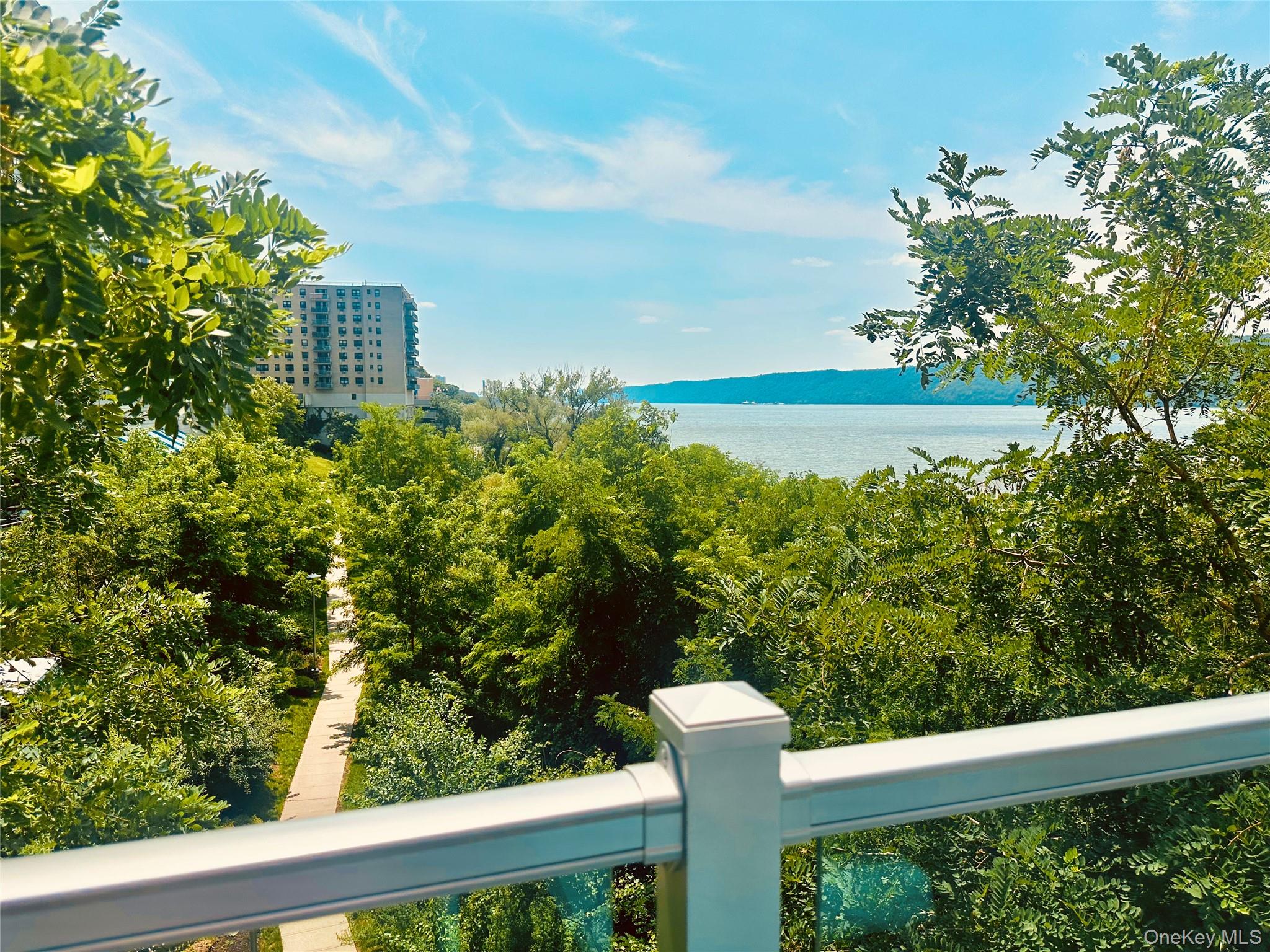 1155 Warburton Avenue, Unit 2 P-R photo 9