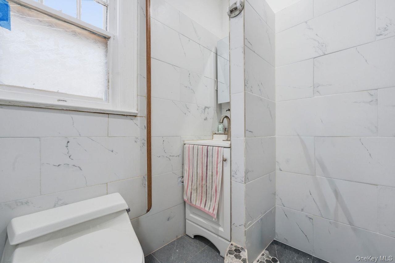 113-29 Colfax Street – For Sale photo 19