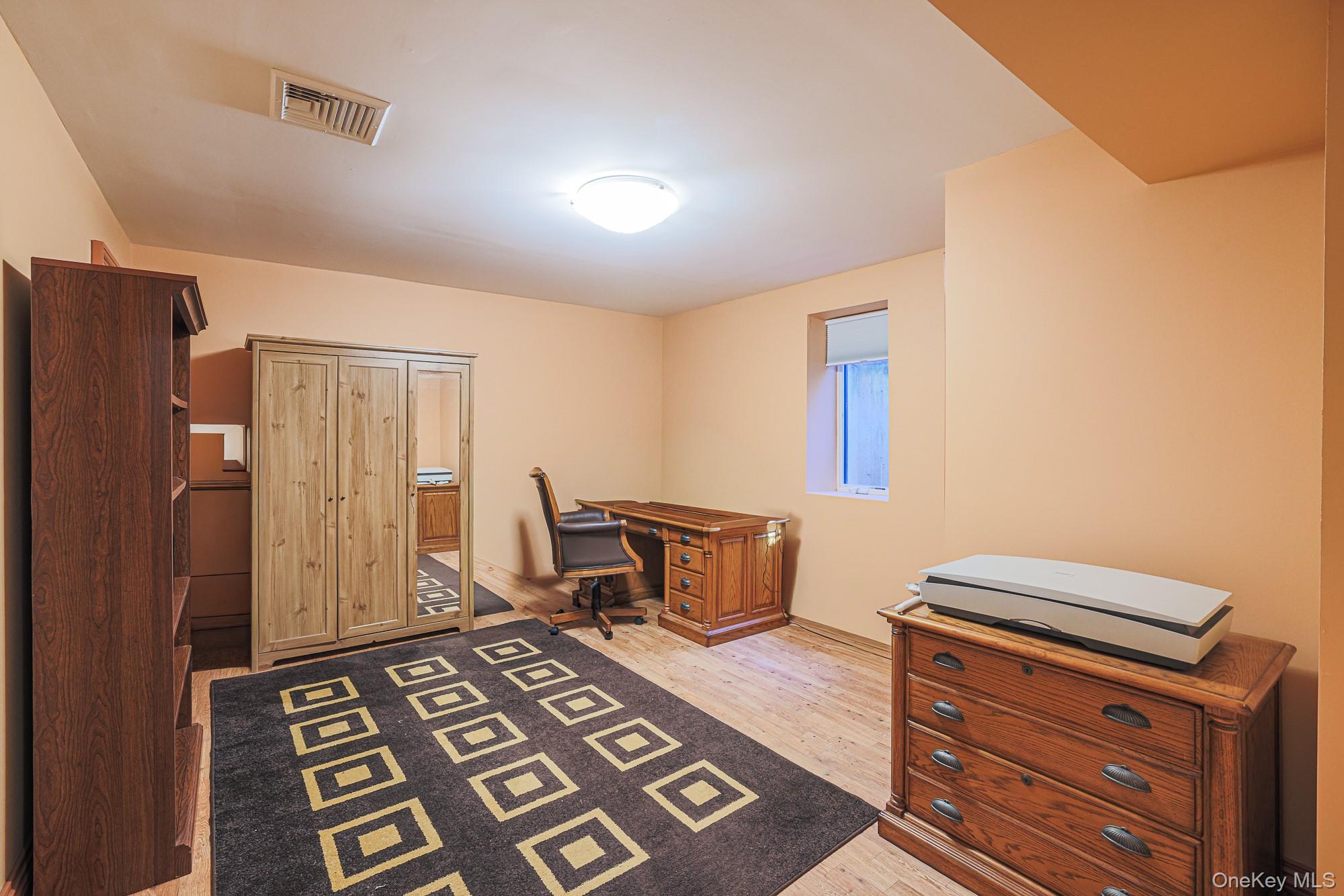 410 Broadway – For Sale photo 32