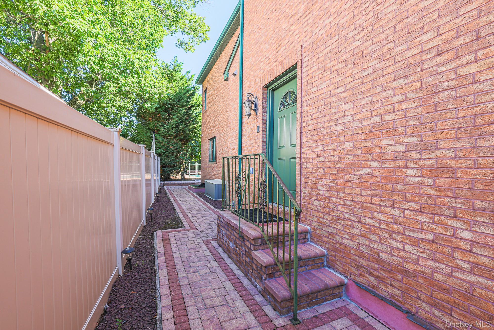 410 Broadway – For Sale photo 15