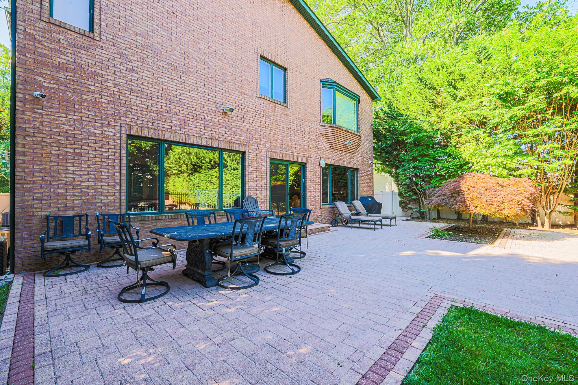 410 Broadway – For Sale photo 10
