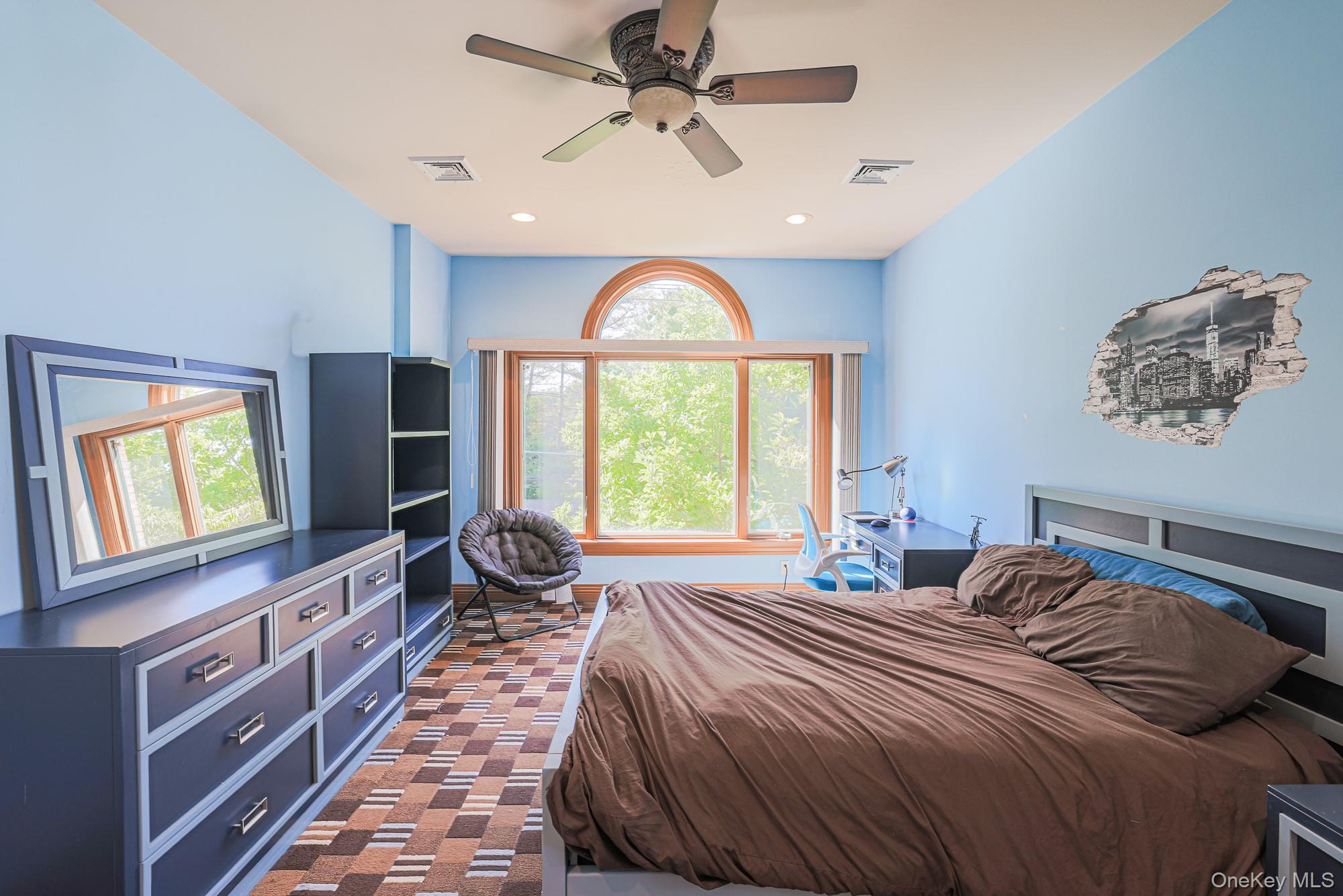 410 Broadway – For Sale photo 35