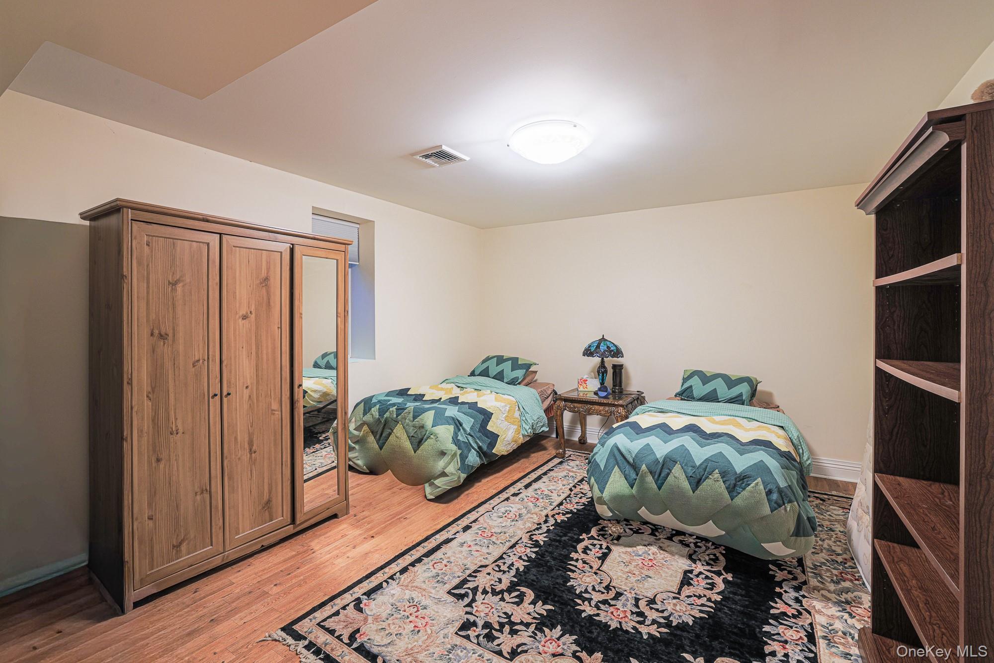 410 Broadway – For Sale photo 30