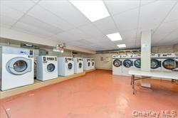 83-44 Lefferts Blvd, Unit 6M photo 14