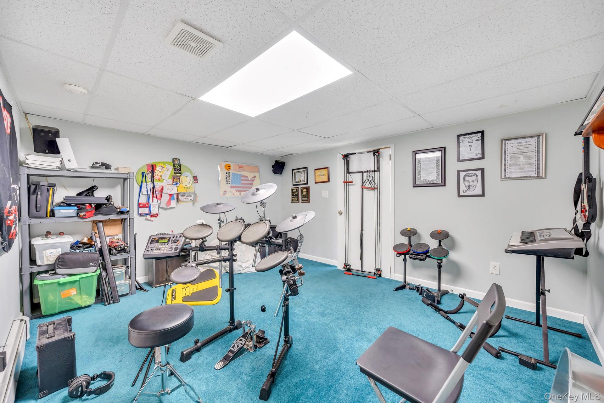 25 Walter Drive – For Sale photo 22