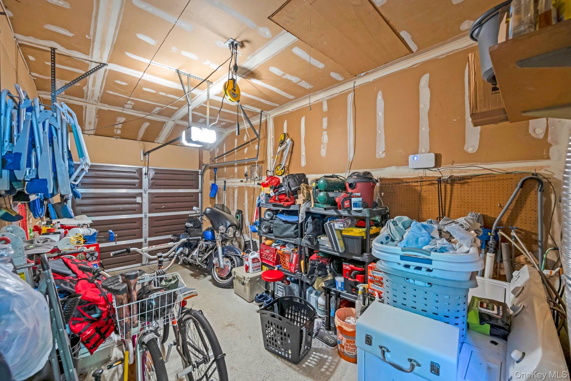 25 Walter Drive – For Sale photo 23