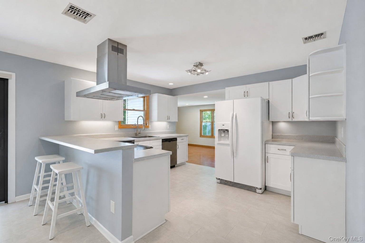 25 Walter Drive – For Sale photo 8