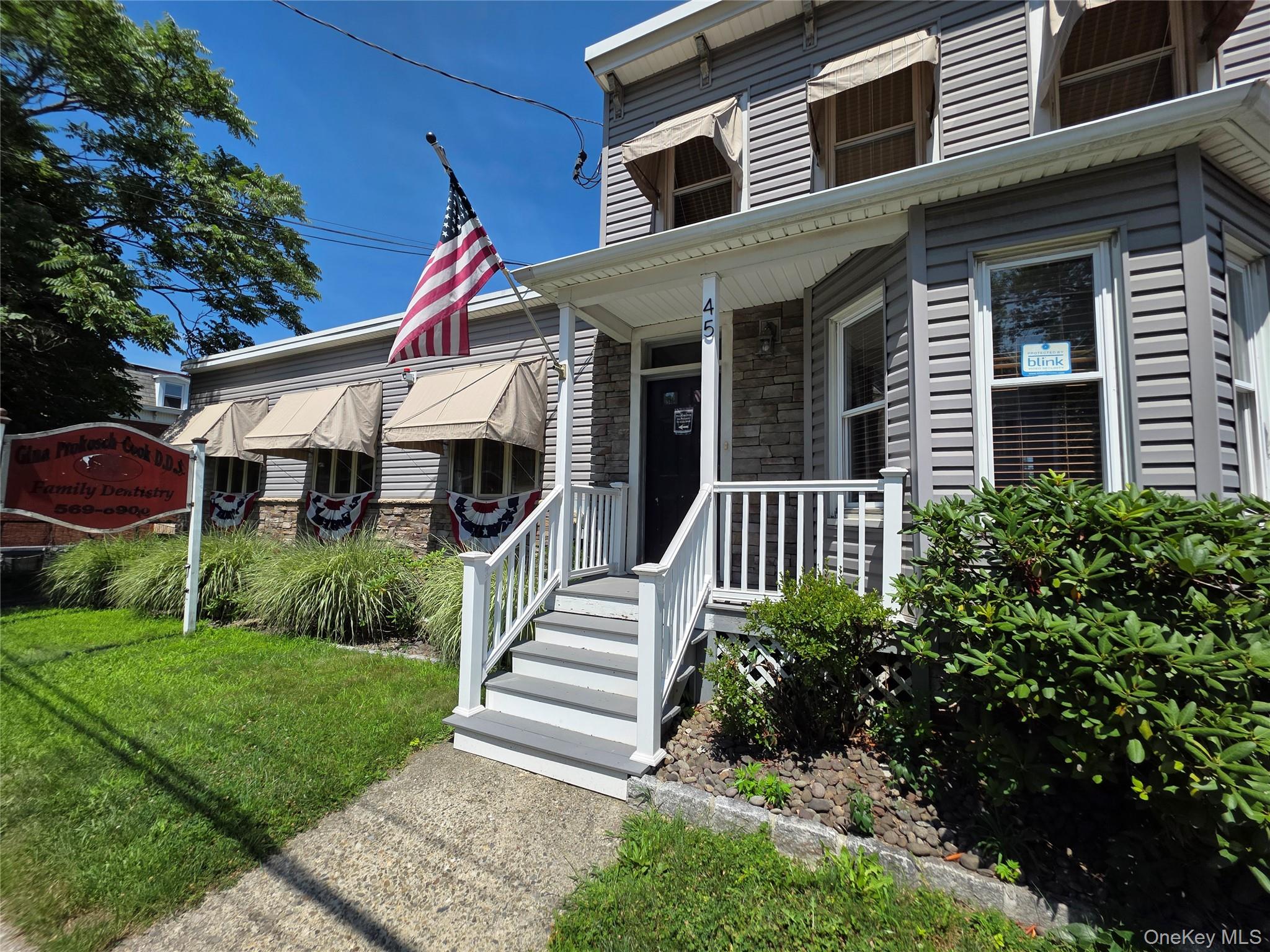 45 Quassaick Avenue – For Sale photo 3