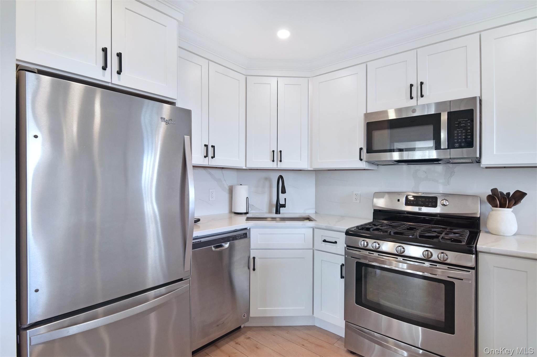 703 Pelham Road, Unit 513 photo 8