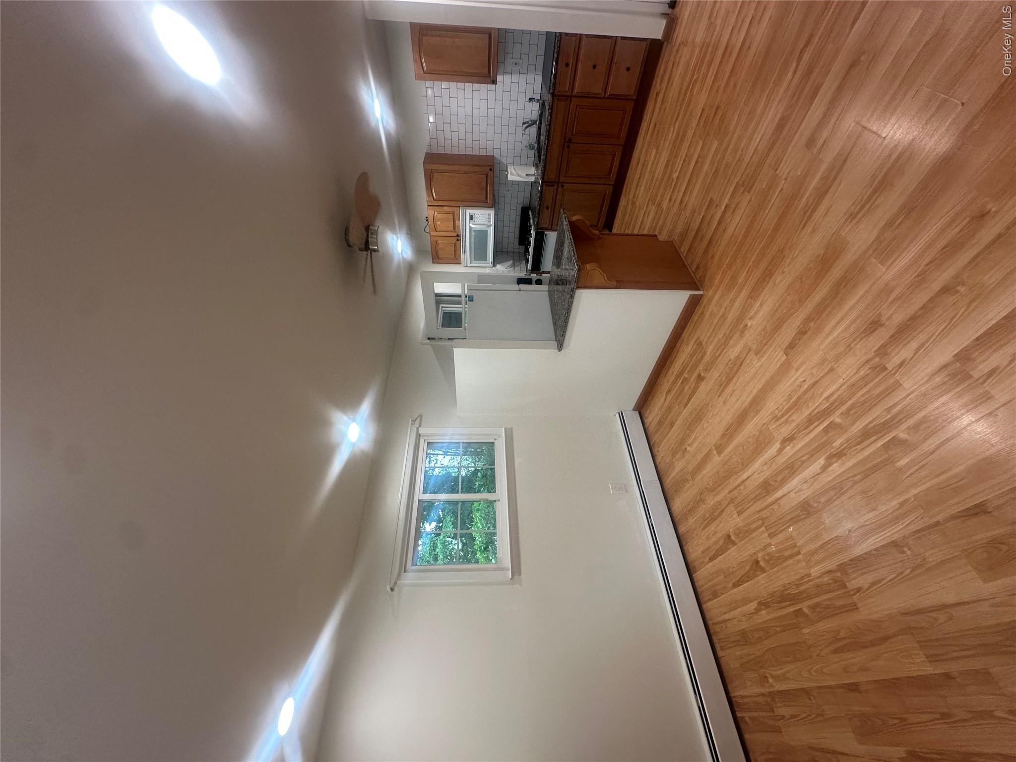 733 Jacqueline Drive – For Rent photo 3