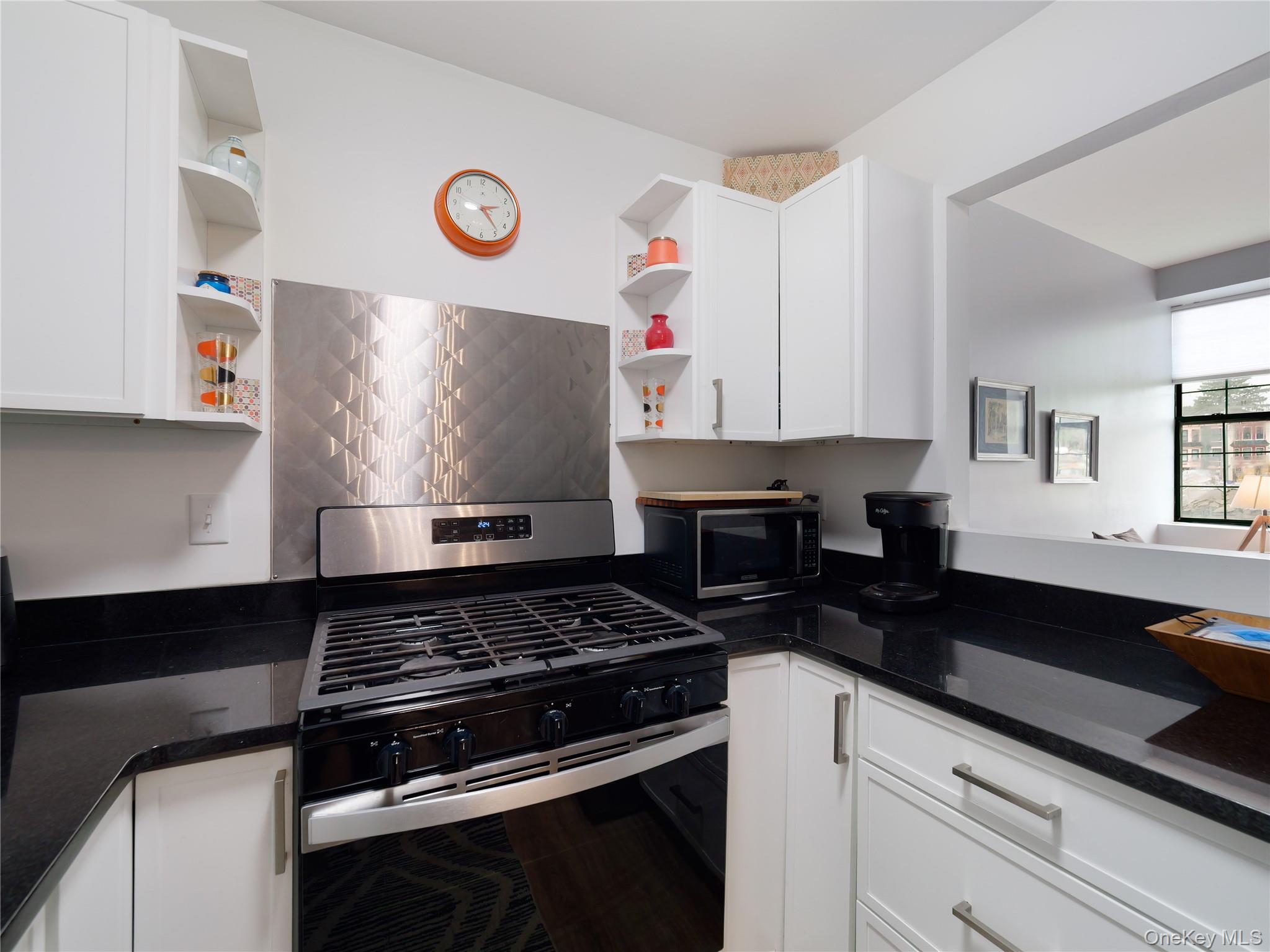 44 Johnes Street, Unit 207J photo 15