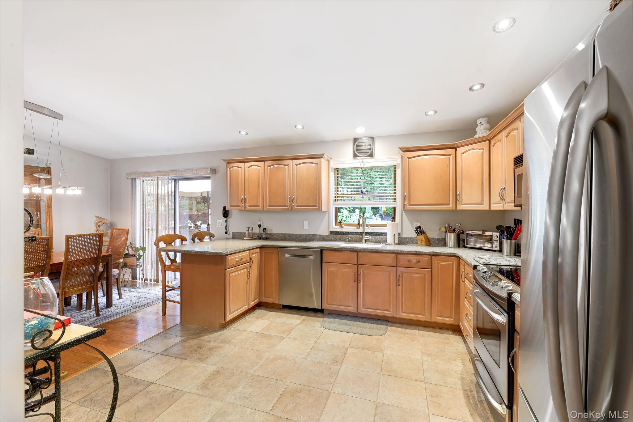 25 Cocoa Lane – For Sale photo 14