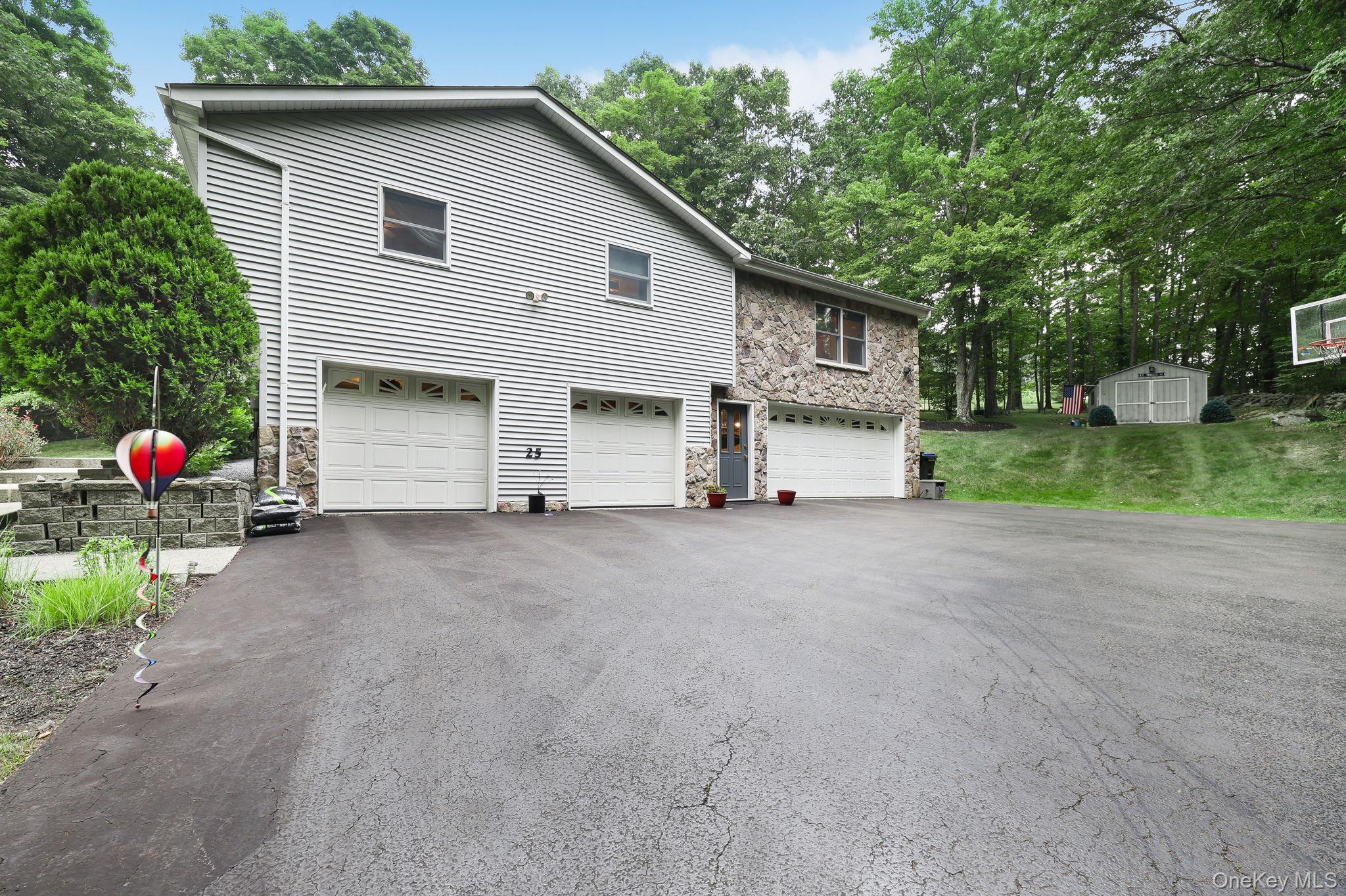 25 Cocoa Lane – For Sale photo 3