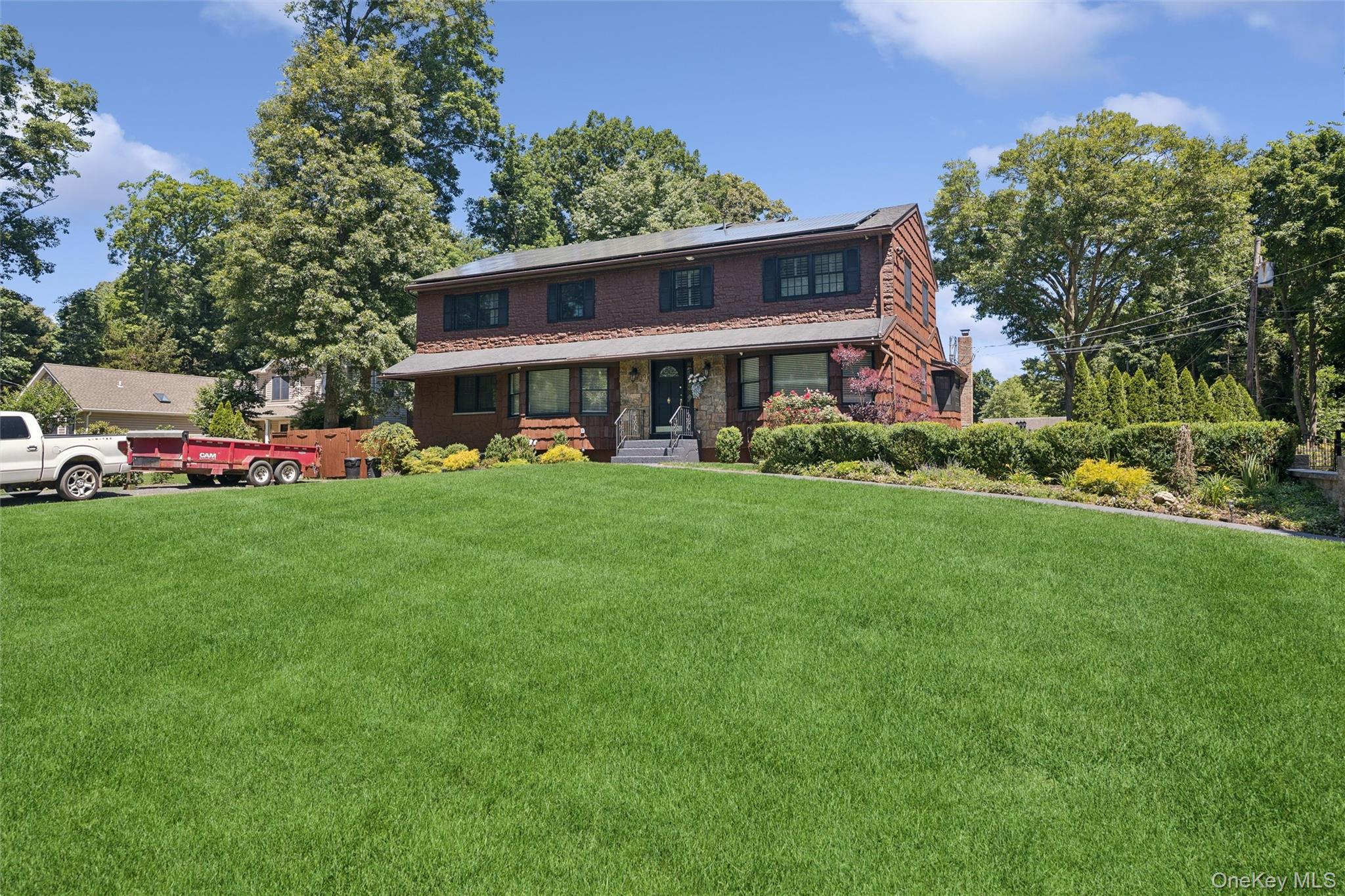 14 Loft Road – For Sale
