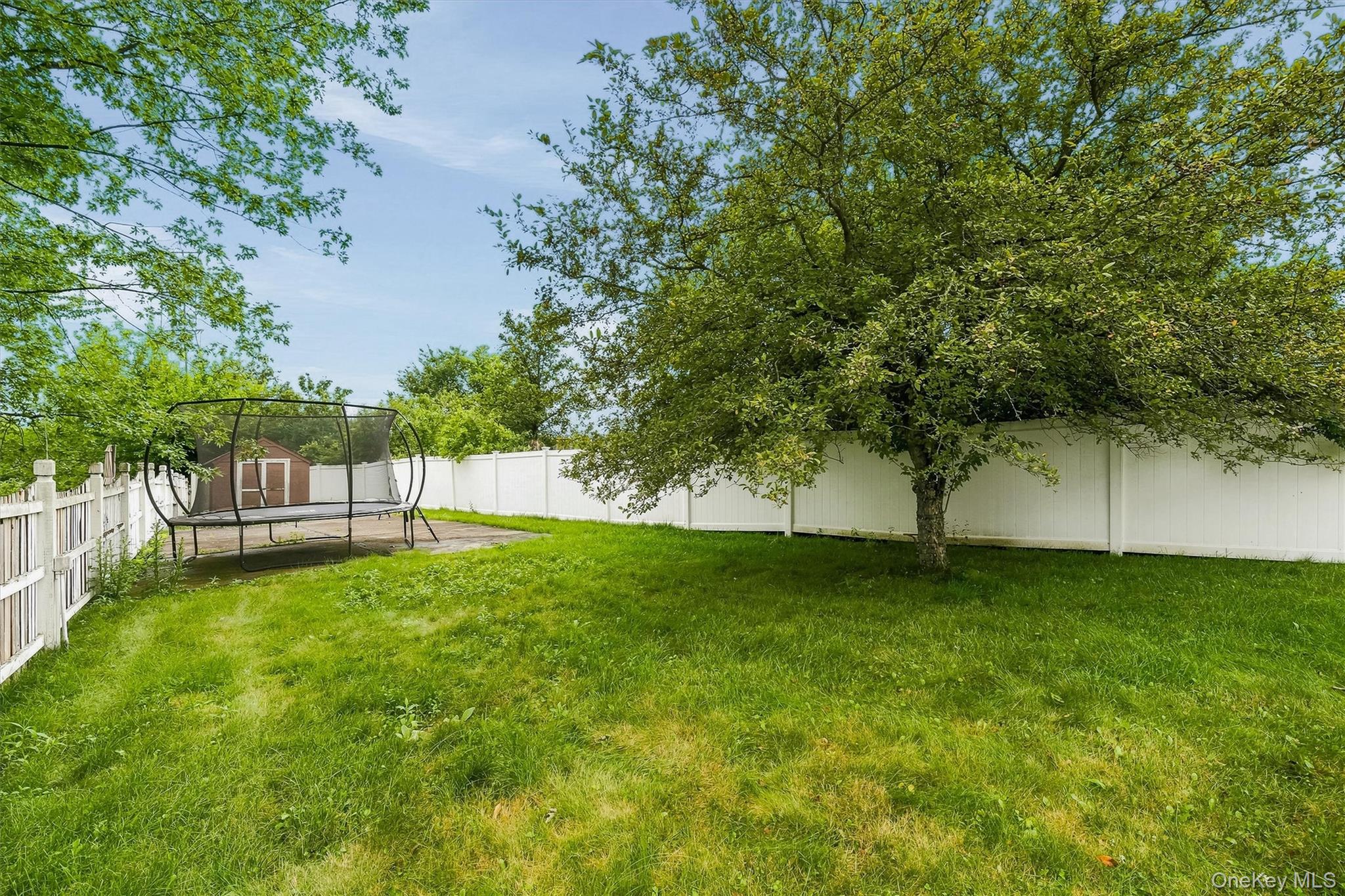 35 Helene Road – For Rent photo 23