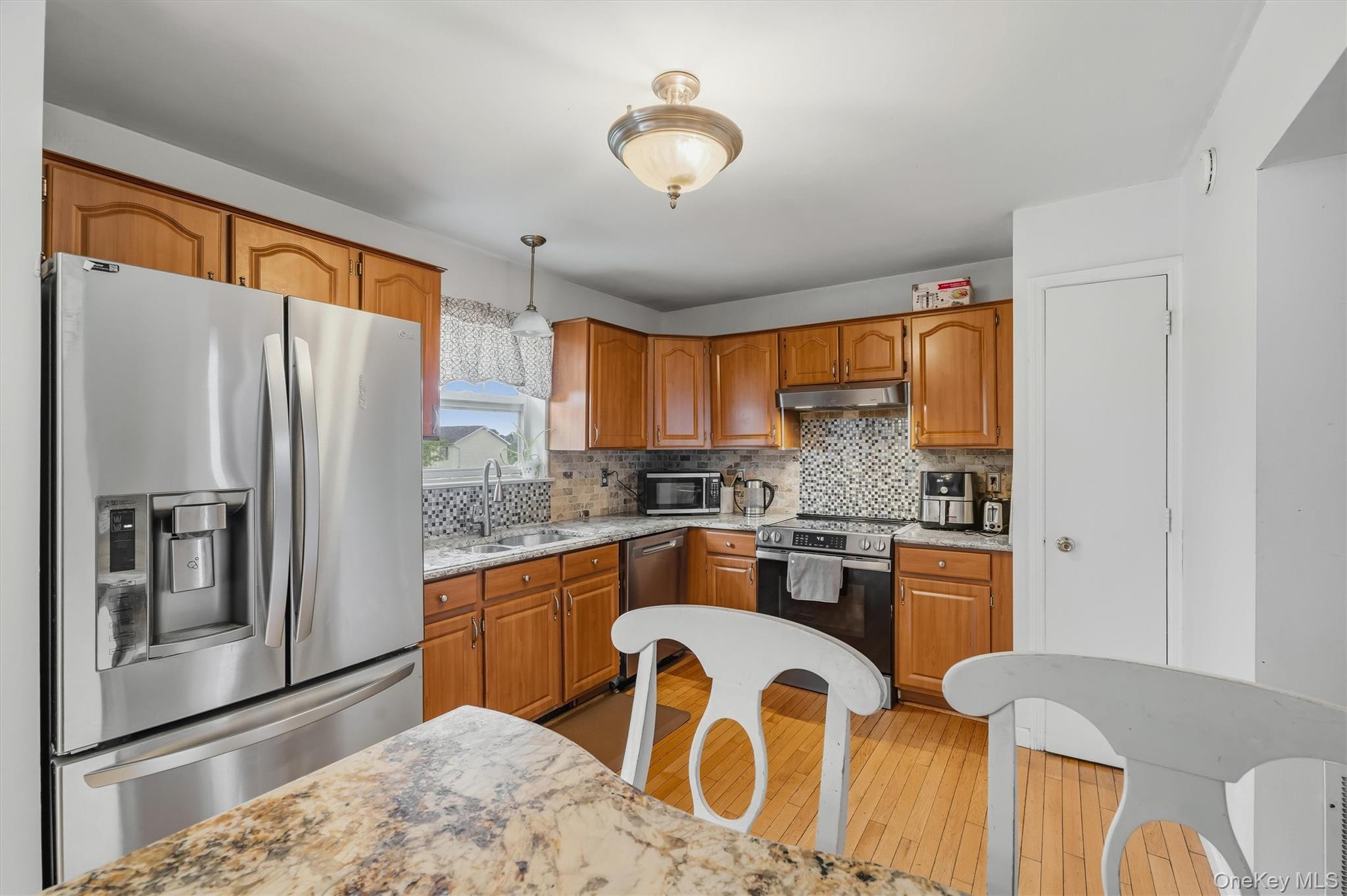 35 Helene Road – For Rent photo 7