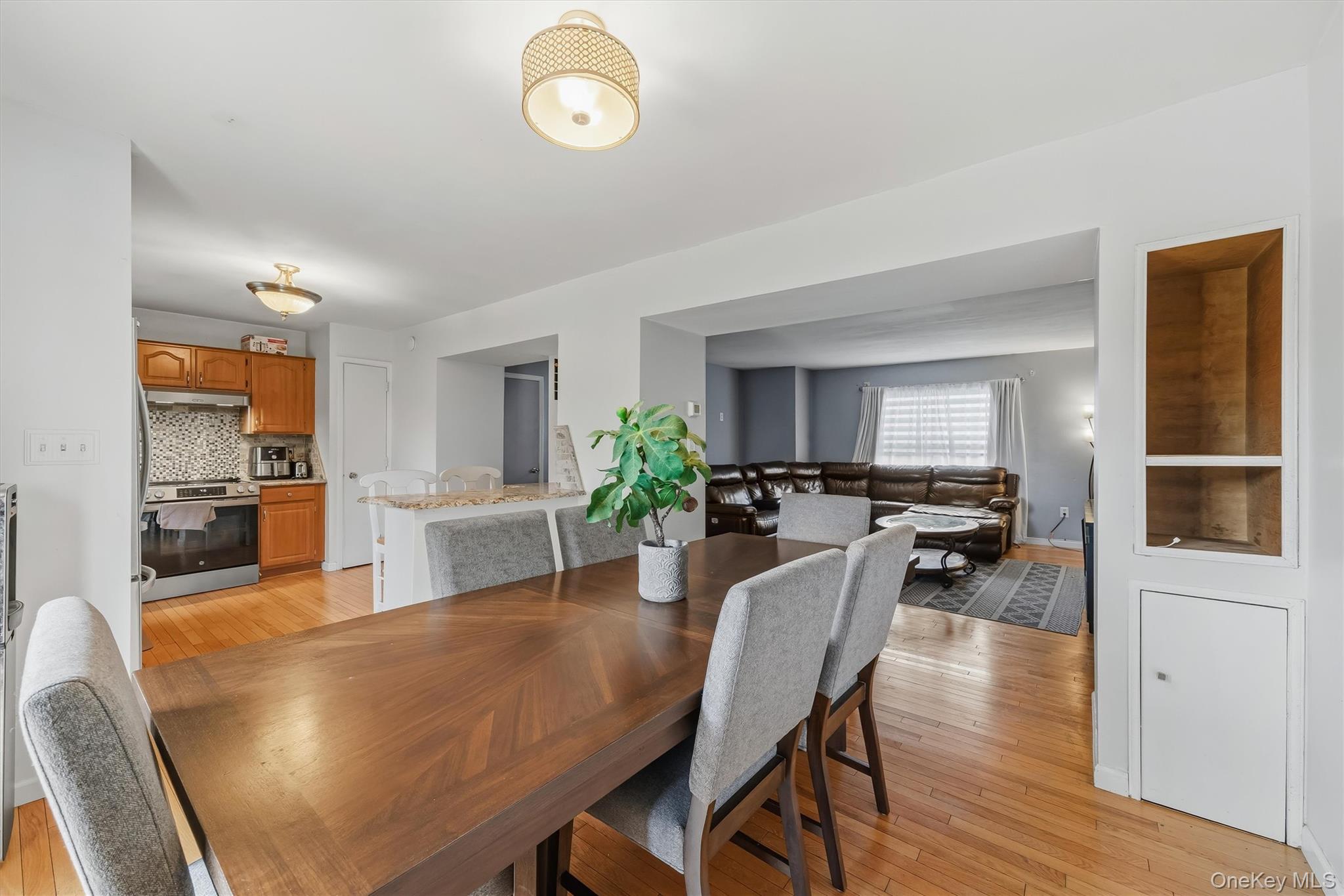 35 Helene Road – For Rent photo 6