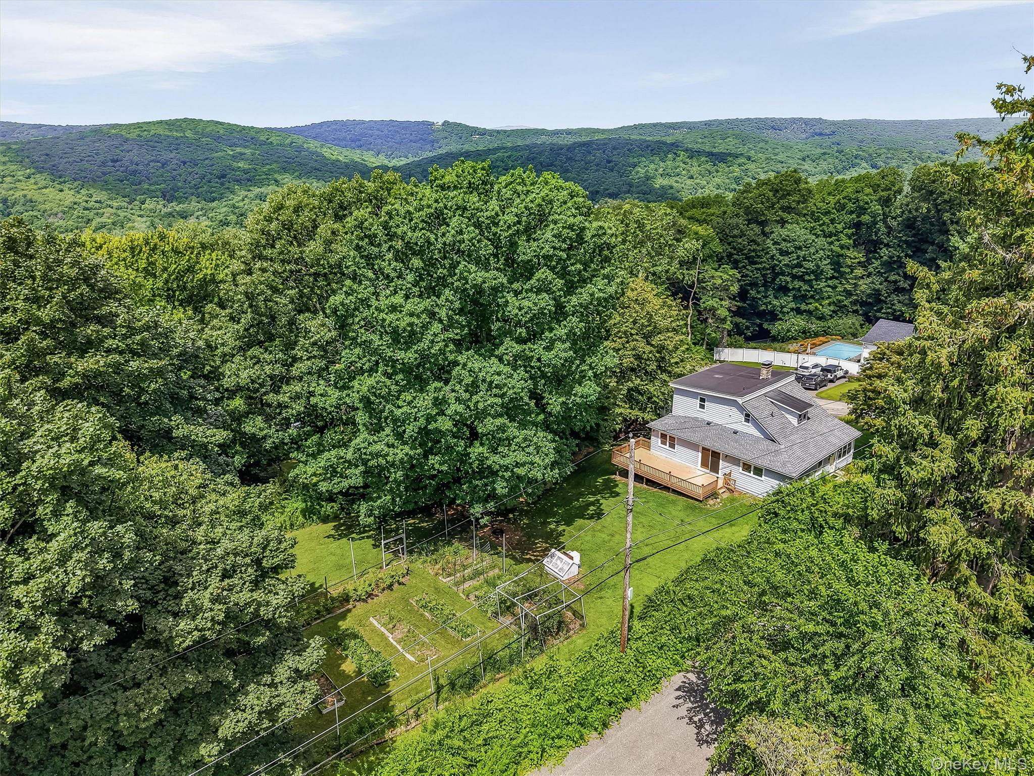 55 Ridge Avenue – For Sale photo 4