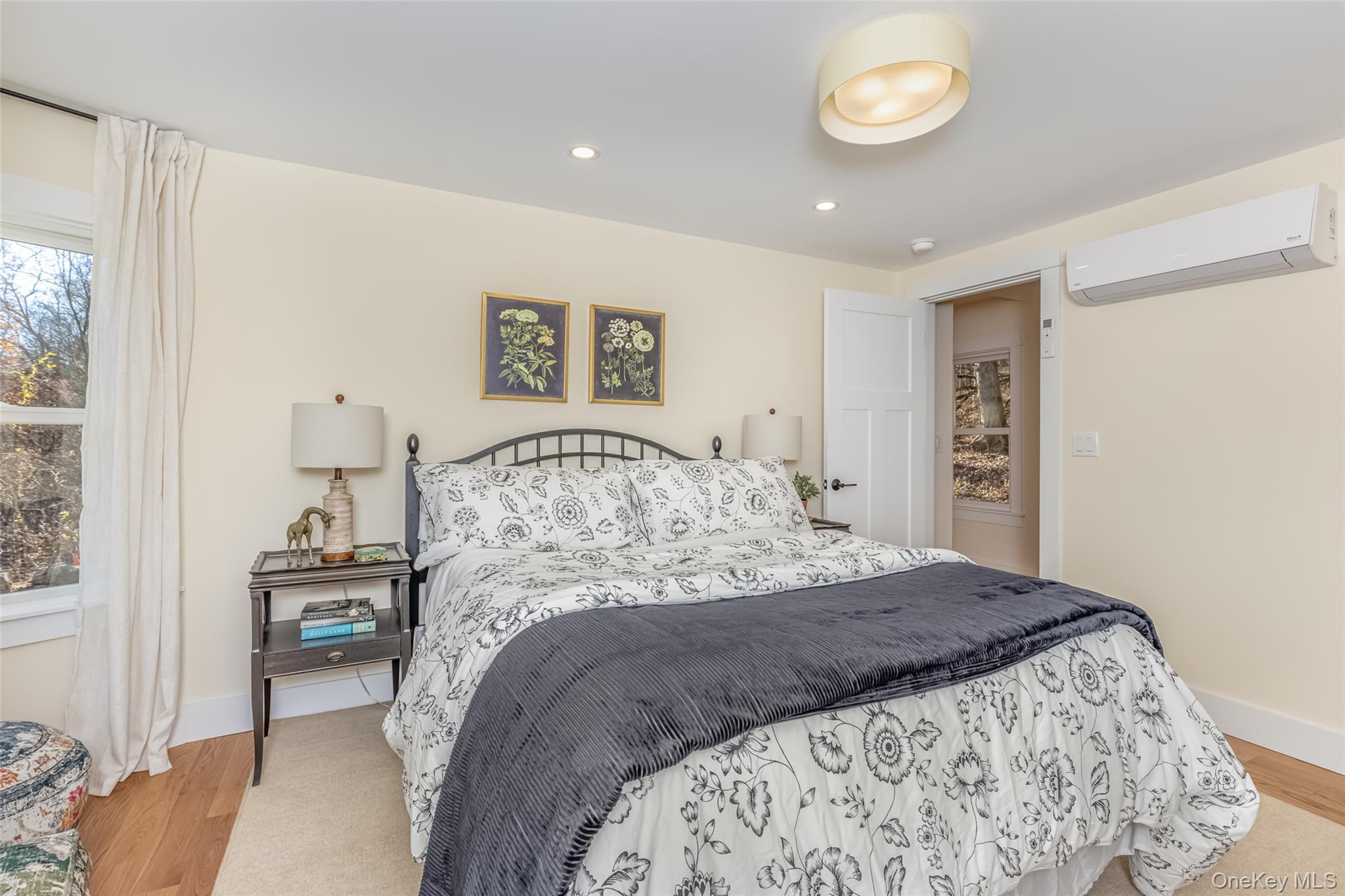 20 Campbell Street – For Sale photo 14