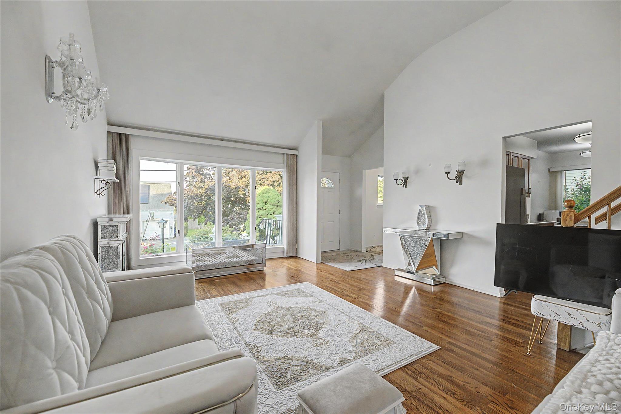 6 Westwind Road – For Rent photo 6